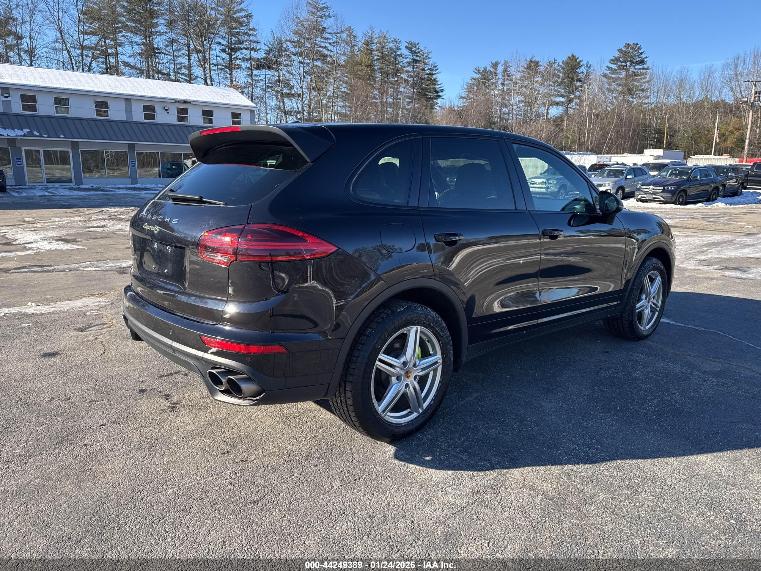 PORSCHE CAYENNE image 4