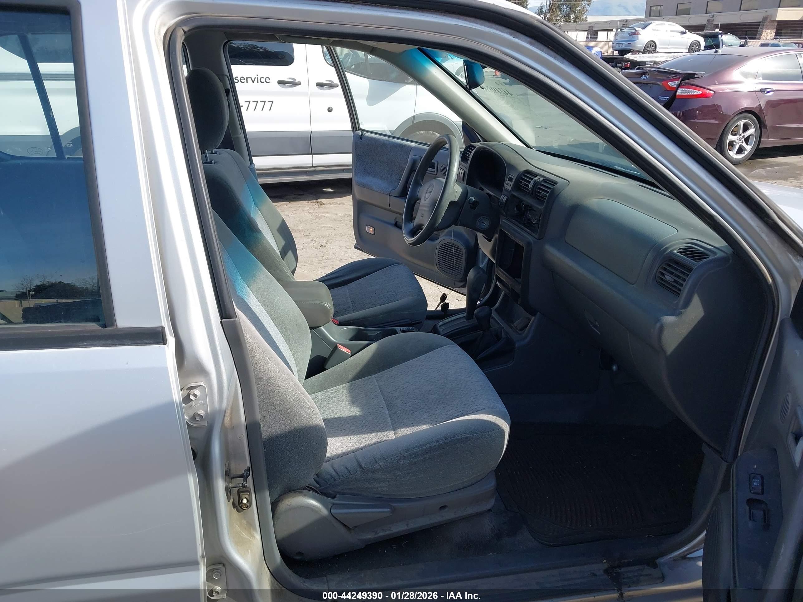 ISUZU RODEO image 5