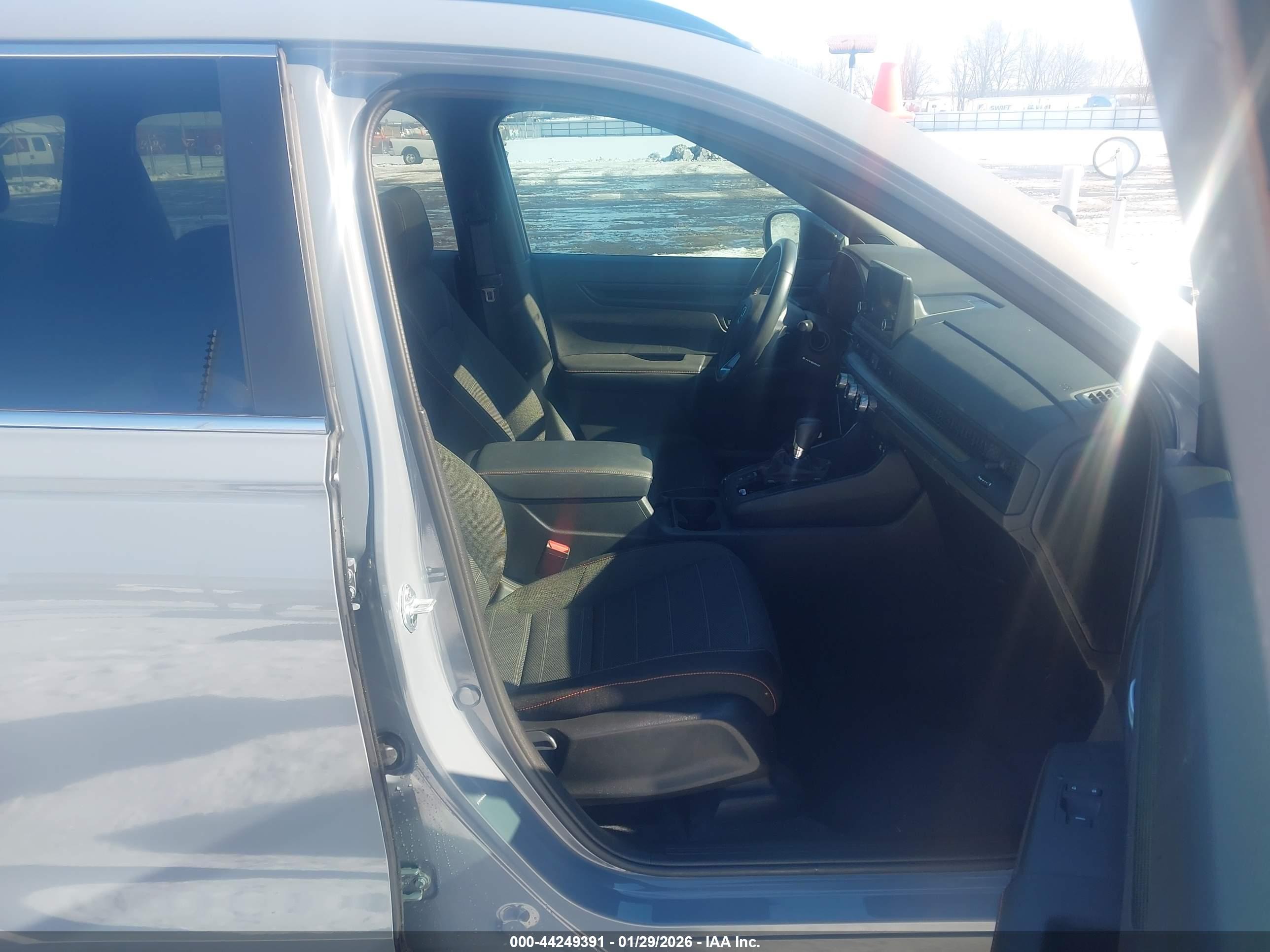 HONDA CR-V image 5