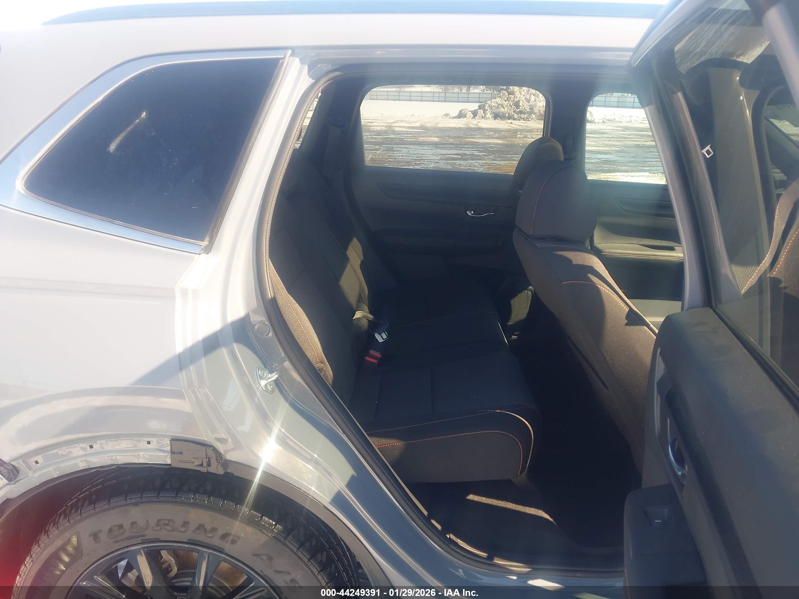 HONDA CR-V image 8