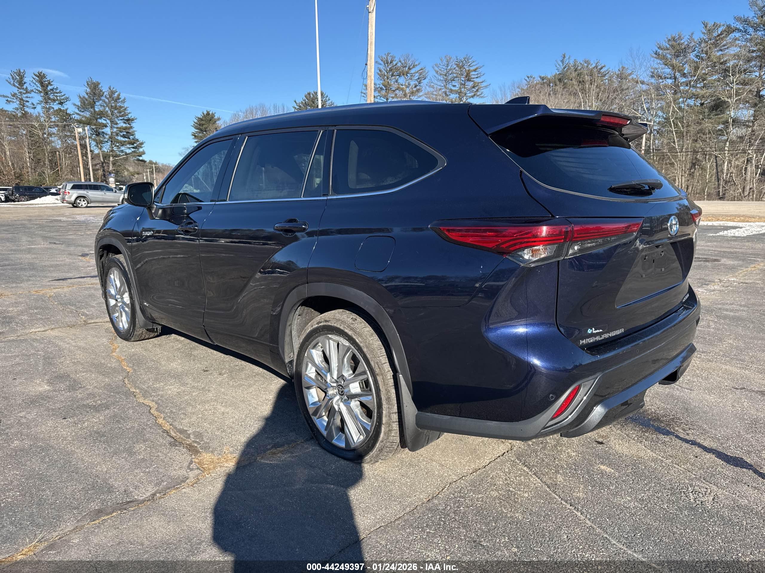 TOYOTA HIGHLANDER image 3
