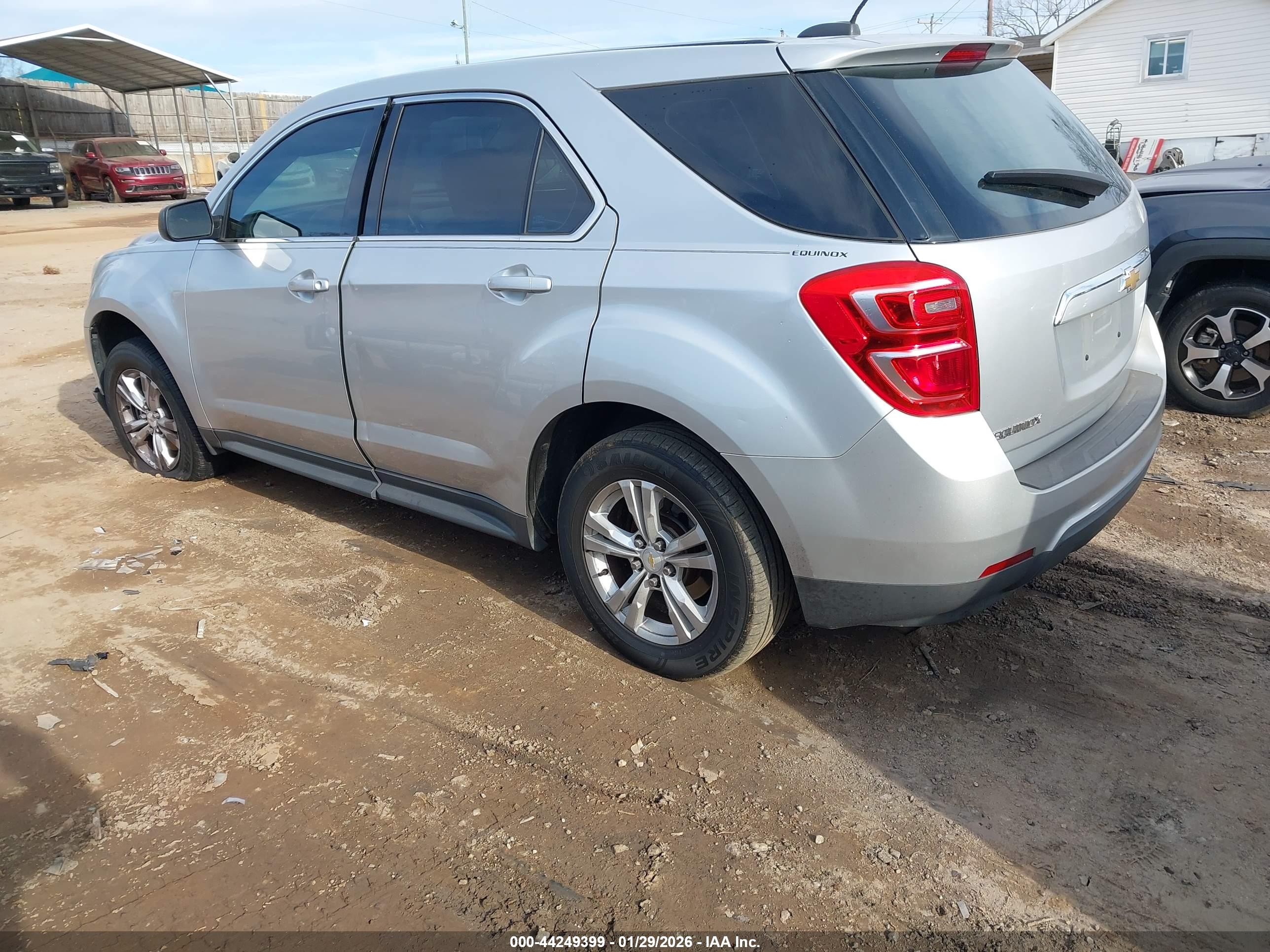 CHEVROLET EQUINOX image 3