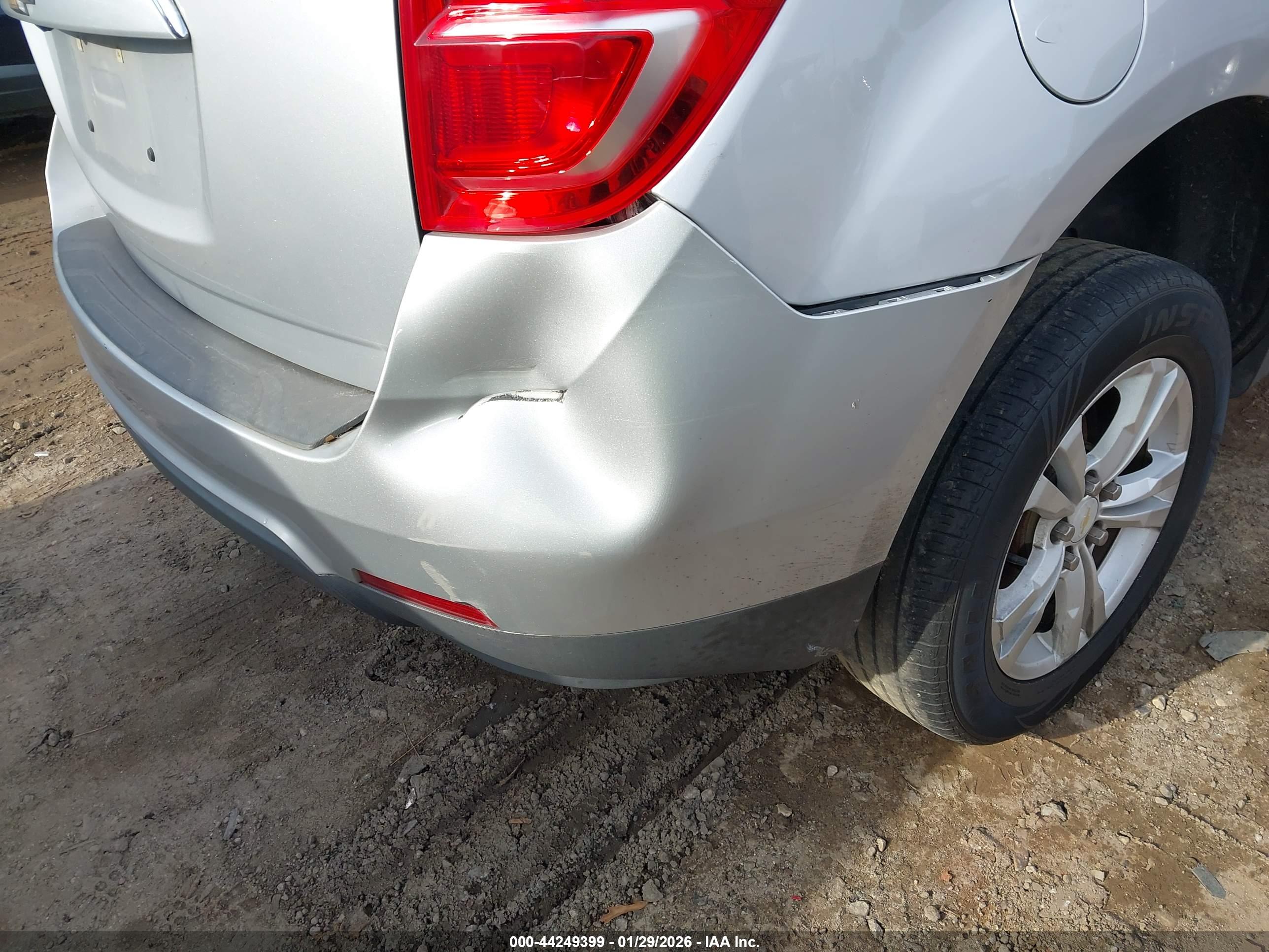 CHEVROLET EQUINOX image 6
