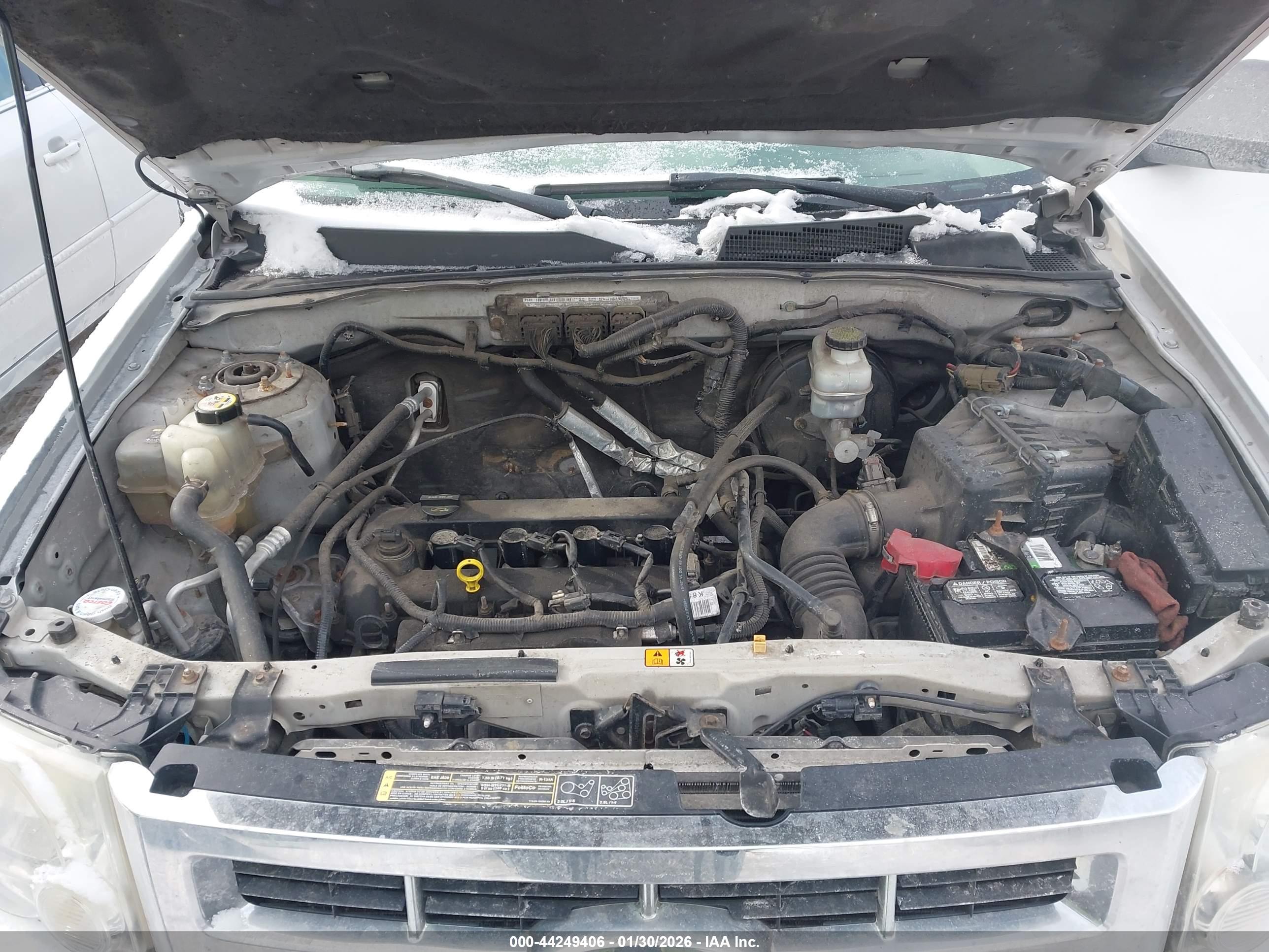 FORD ESCAPE image 10