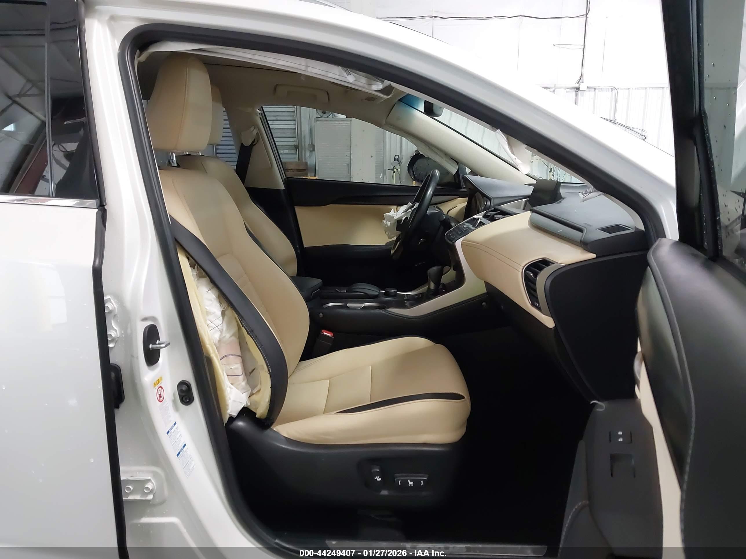 LEXUS NX image 5