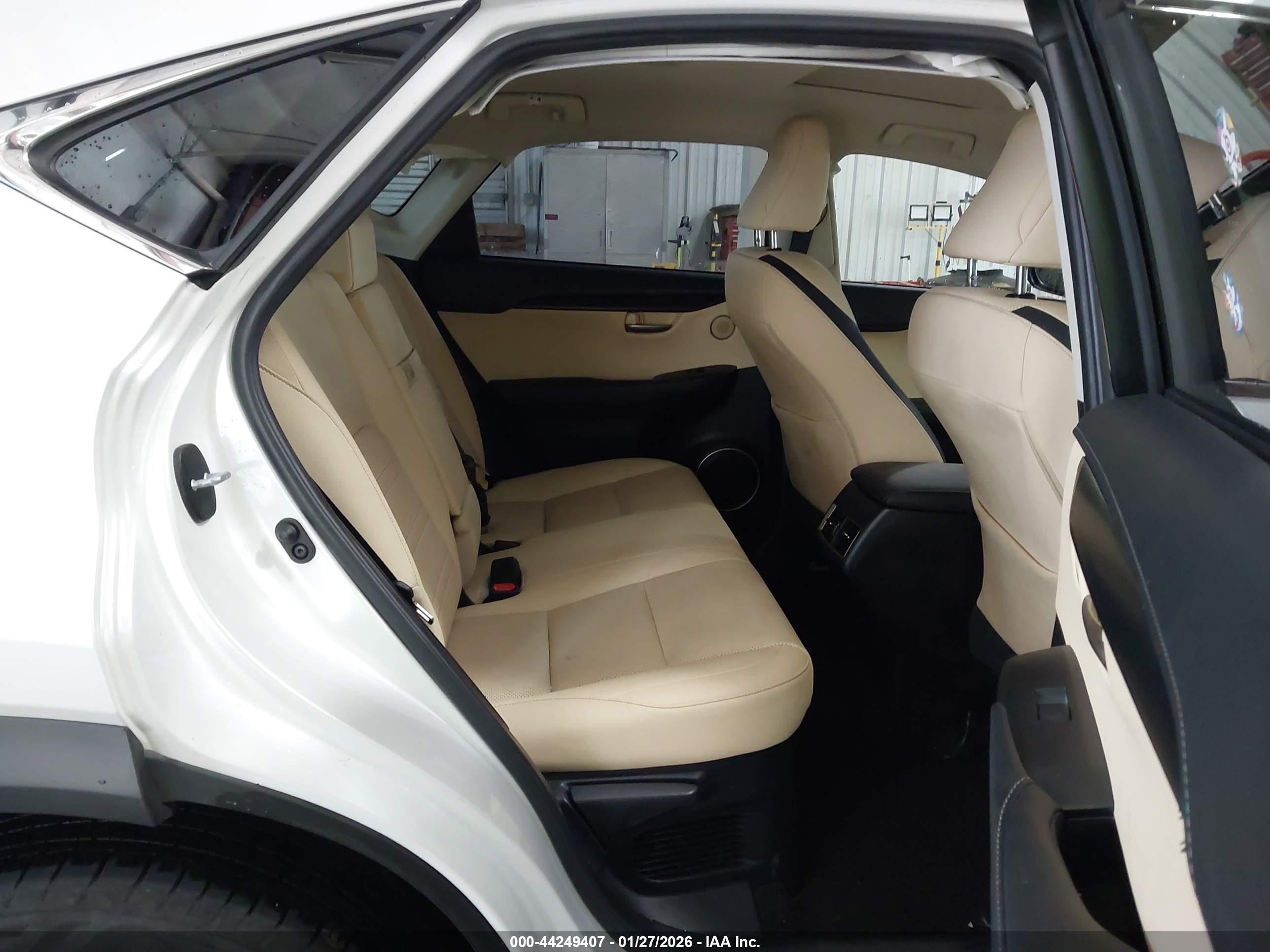 LEXUS NX image 8