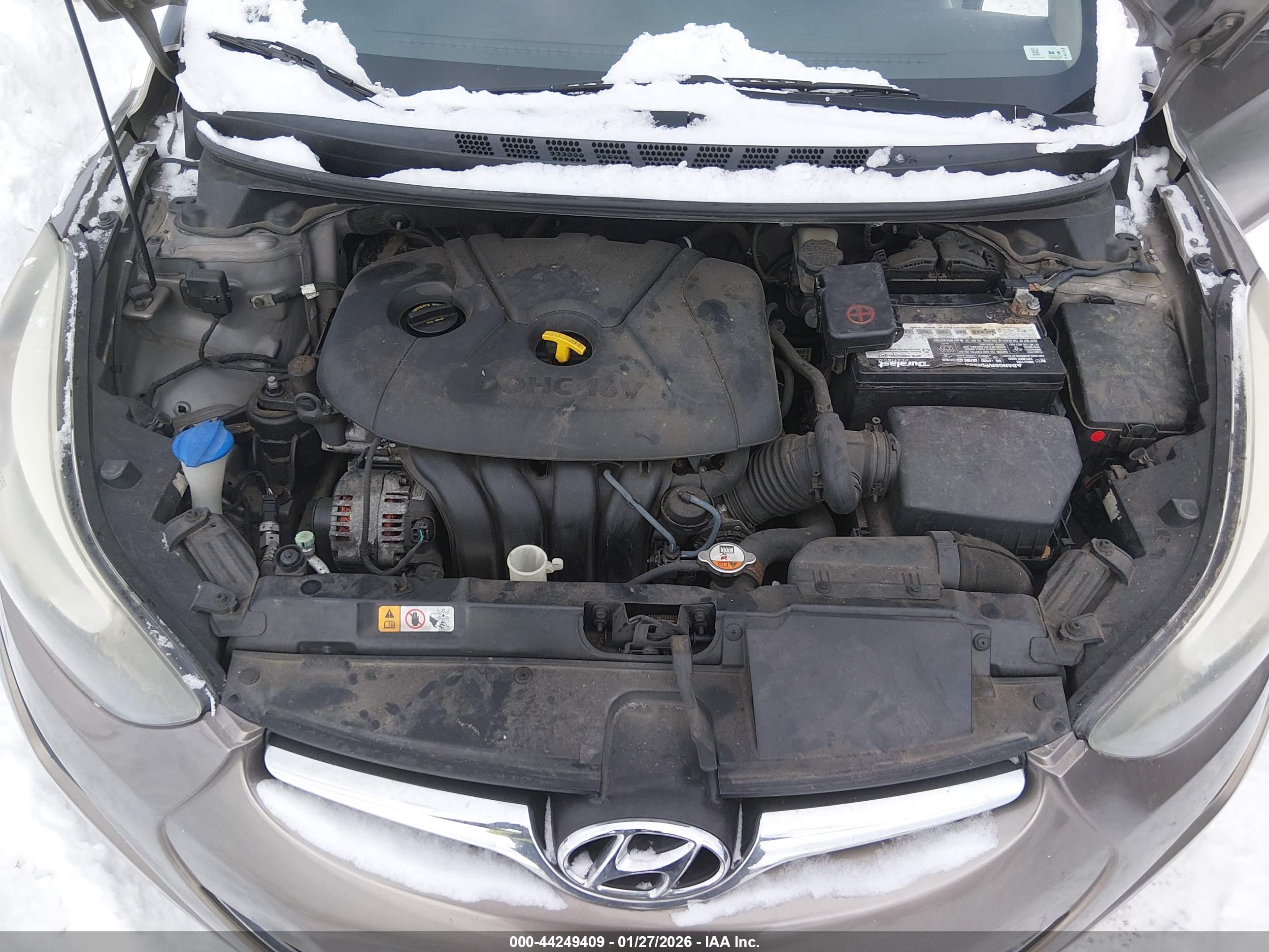 HYUNDAI ELANTRA image 10