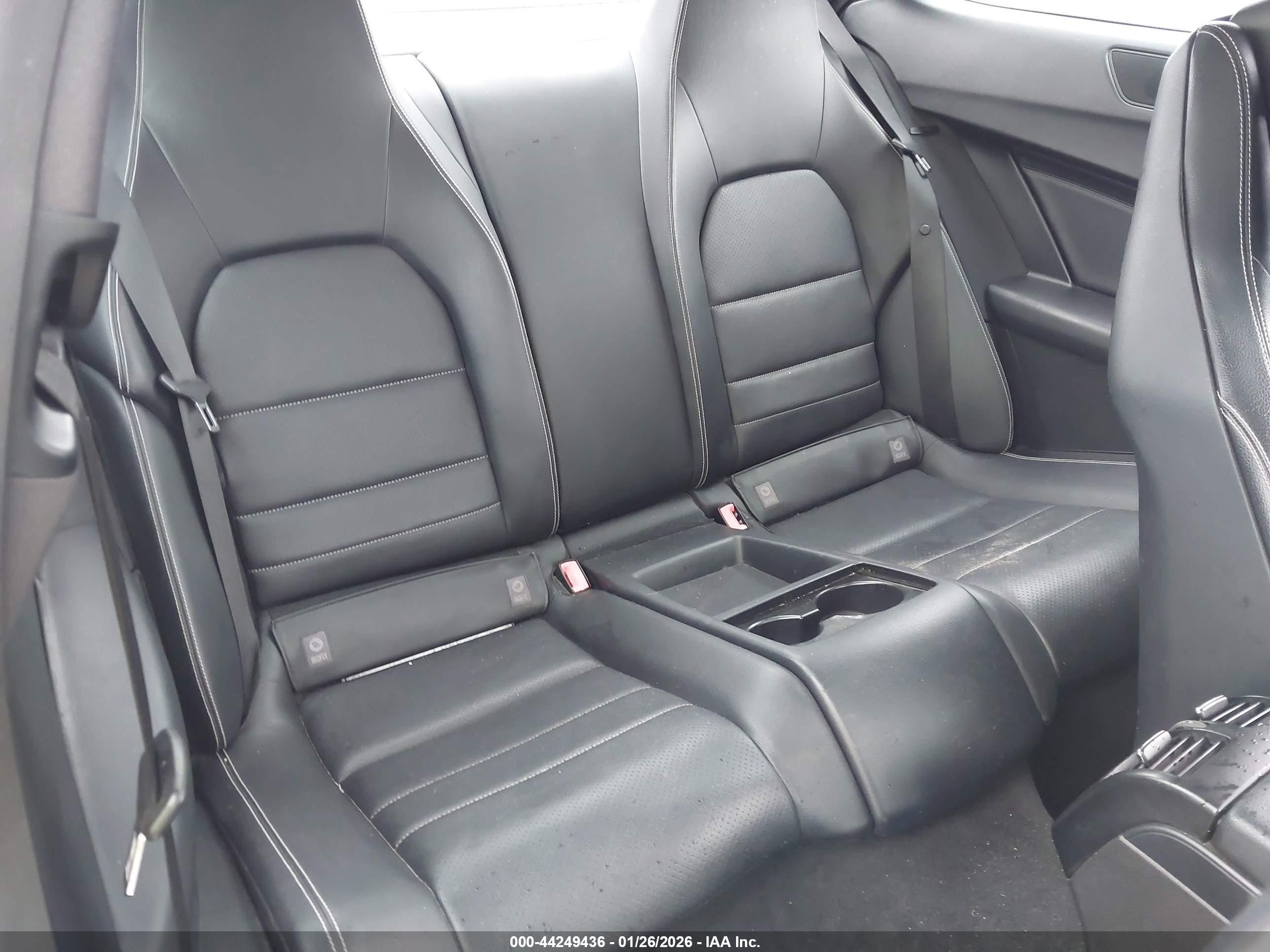 MERCEDES-BENZ C image 8