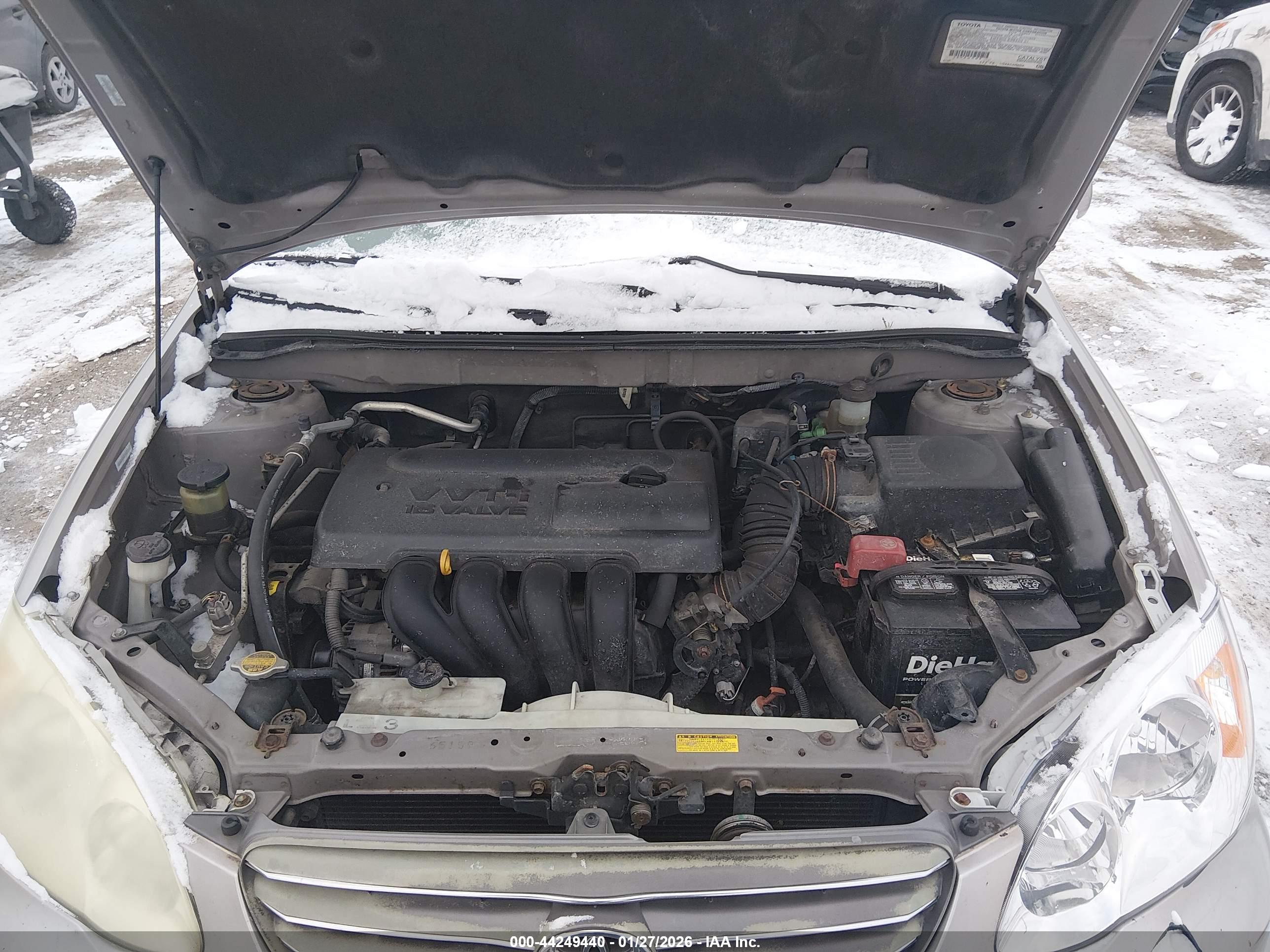TOYOTA COROLLA image 10