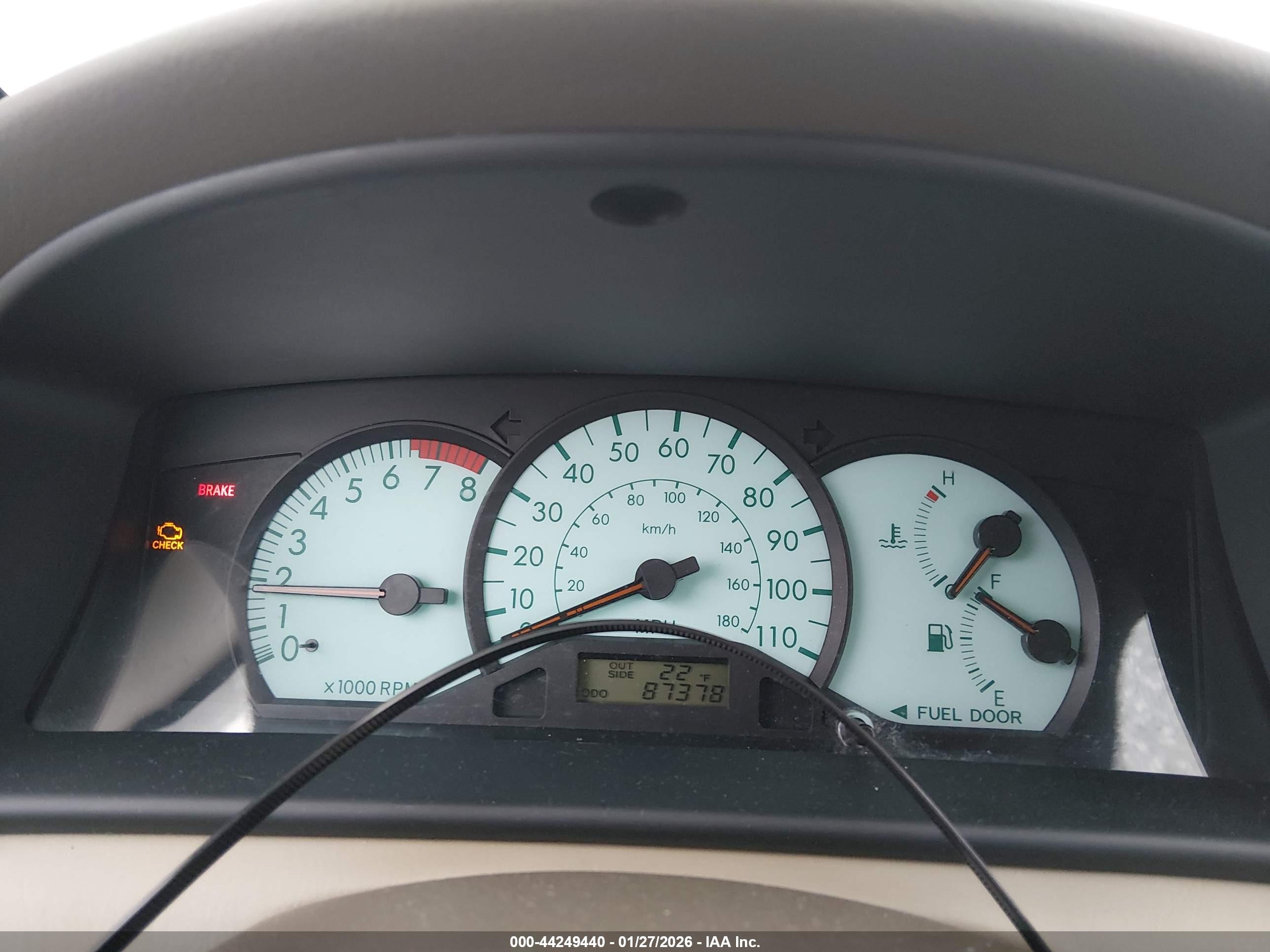 TOYOTA COROLLA image 7