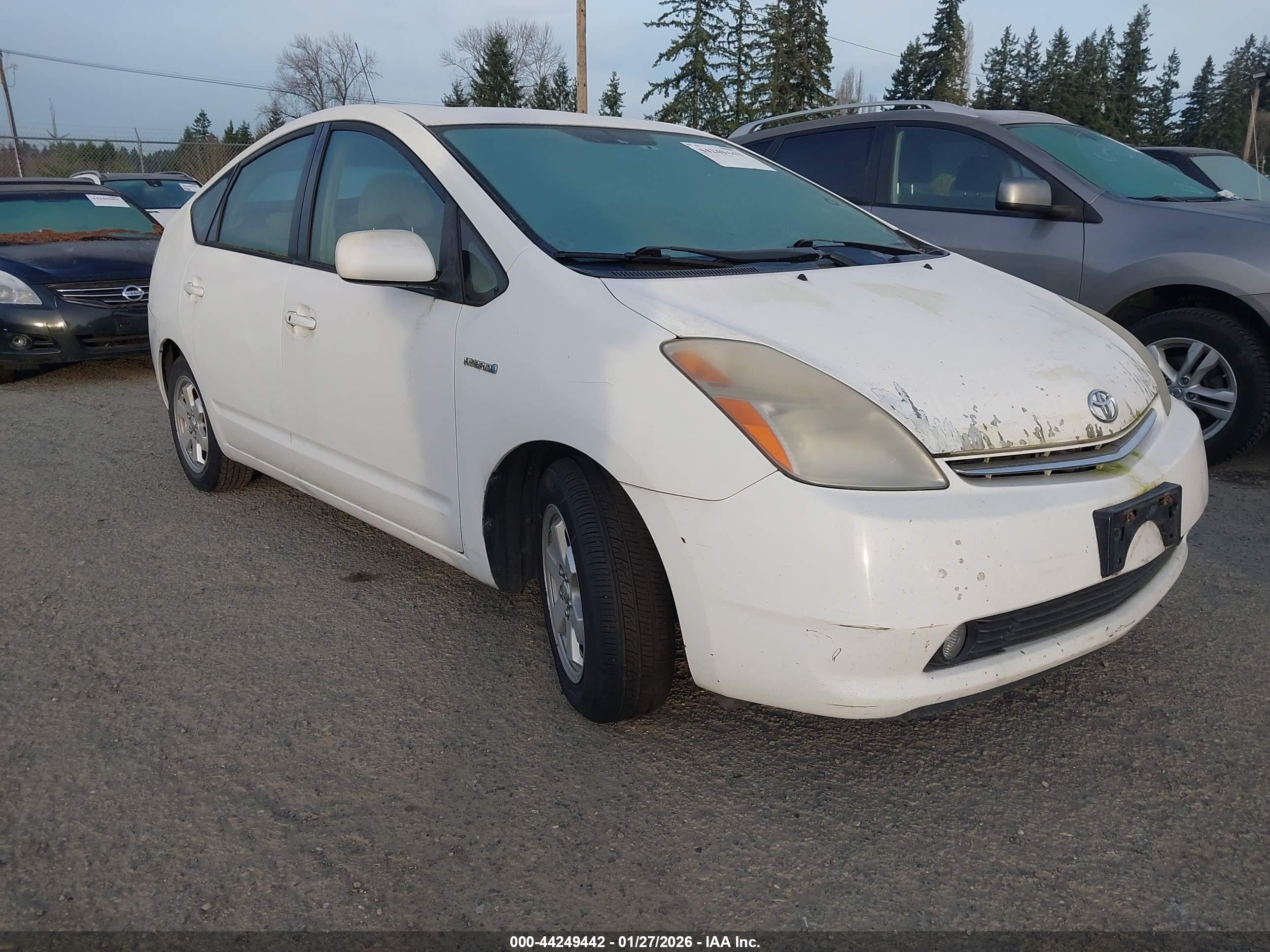 TOYOTA PRIUS image 6