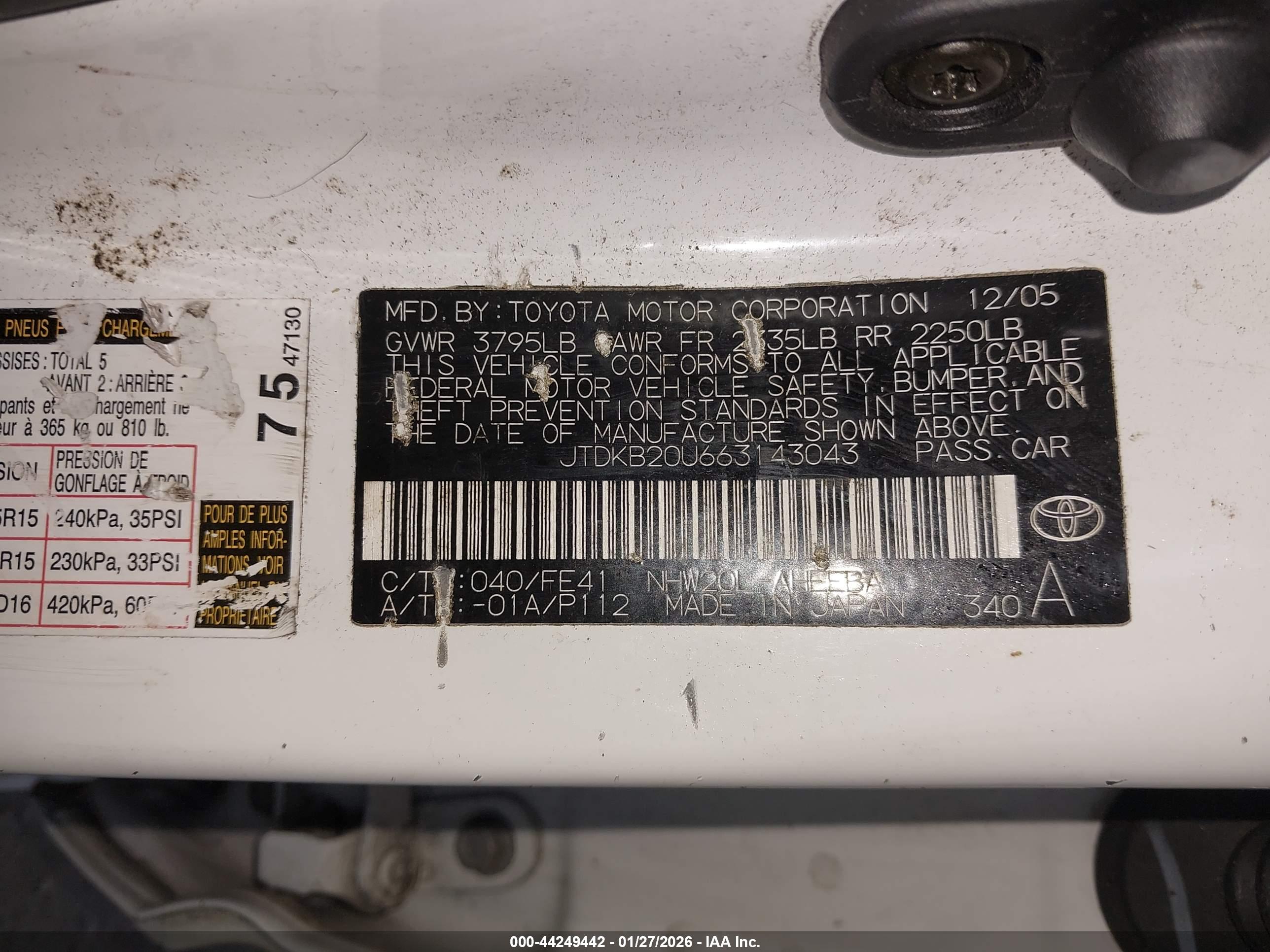 TOYOTA PRIUS image 9
