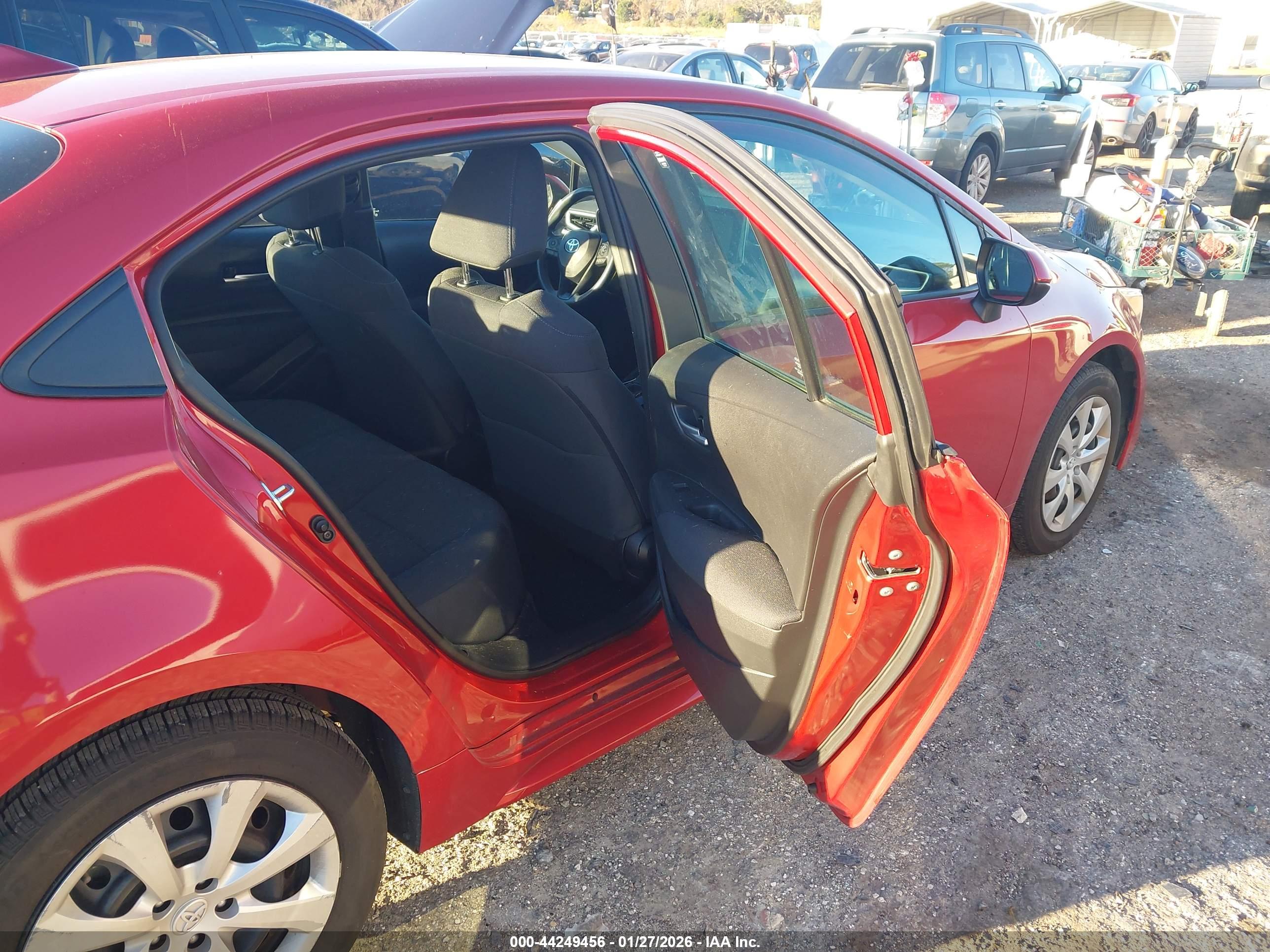 TOYOTA COROLLA image 8