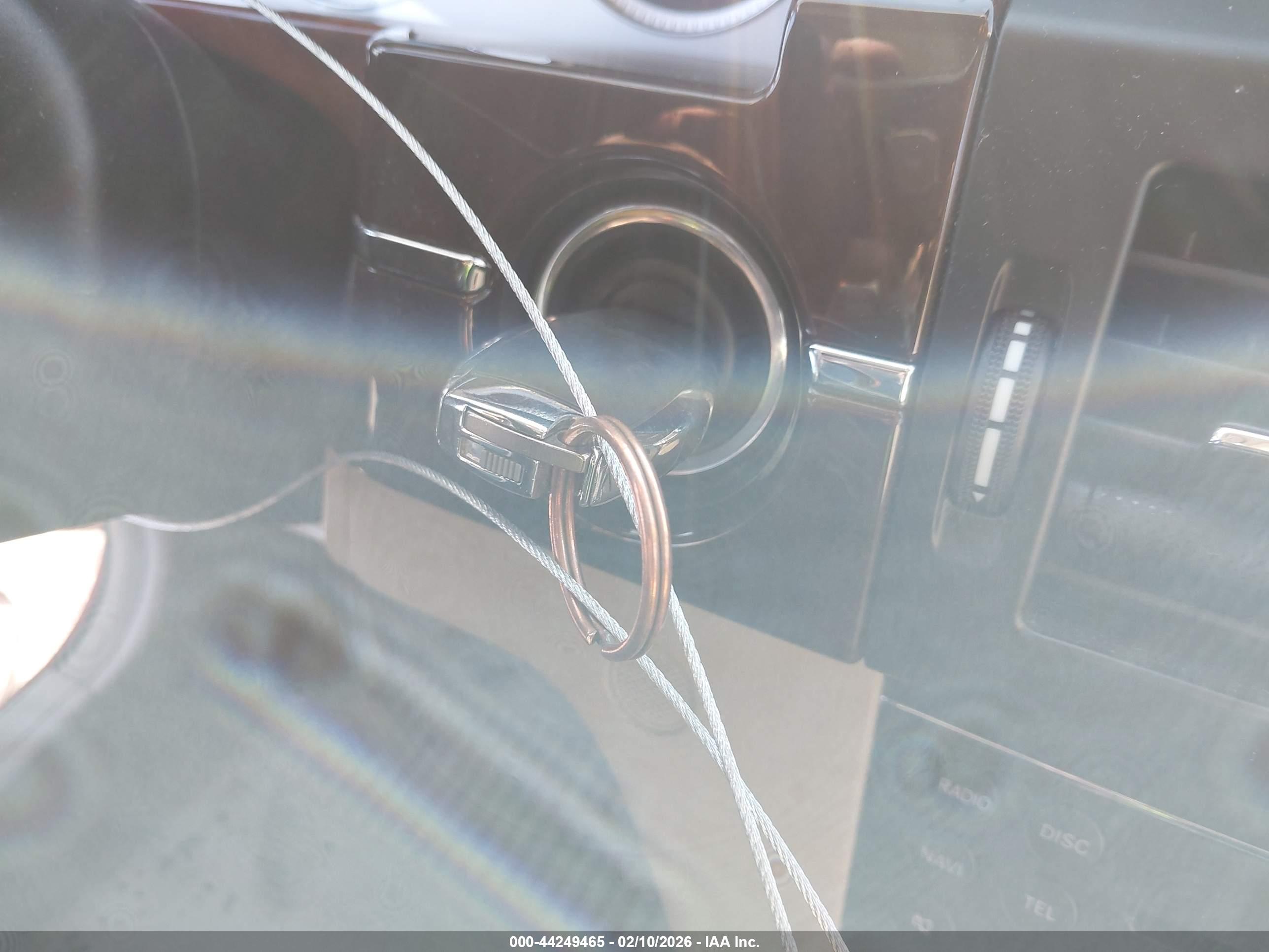 MERCEDES-BENZ GLK image 11