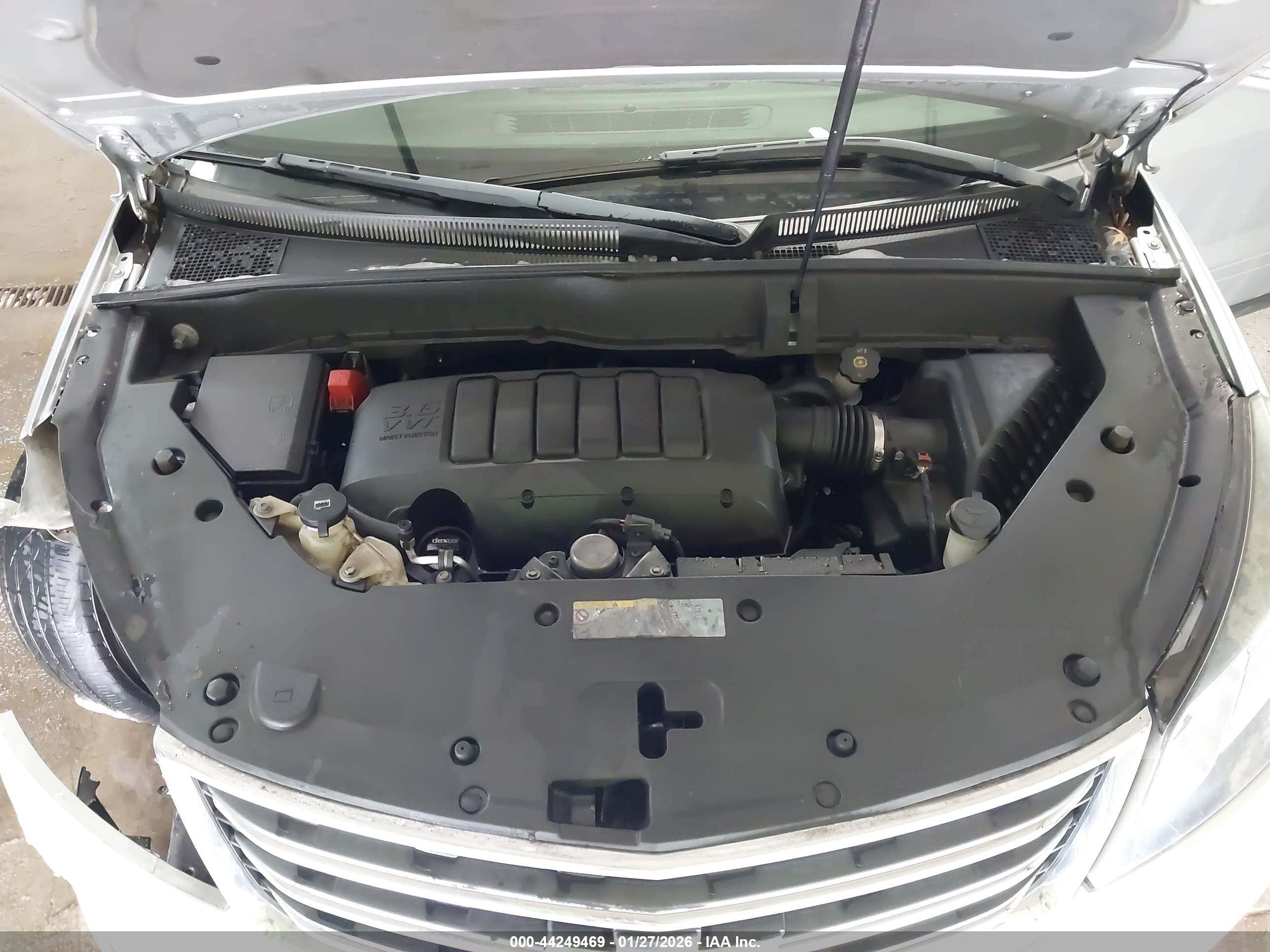 CHEVROLET TRAVERSE image 10
