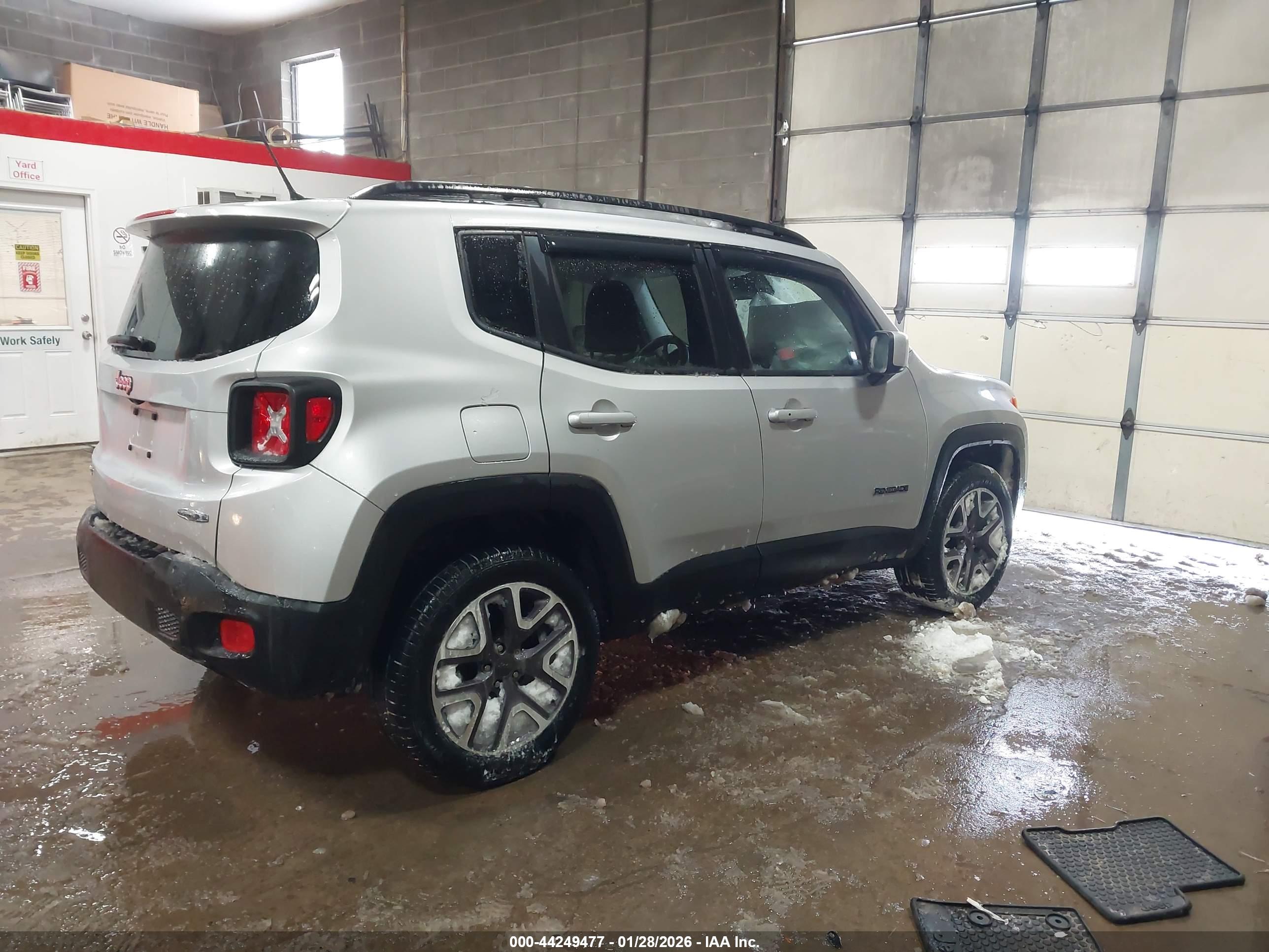 JEEP RENEGADE image 4