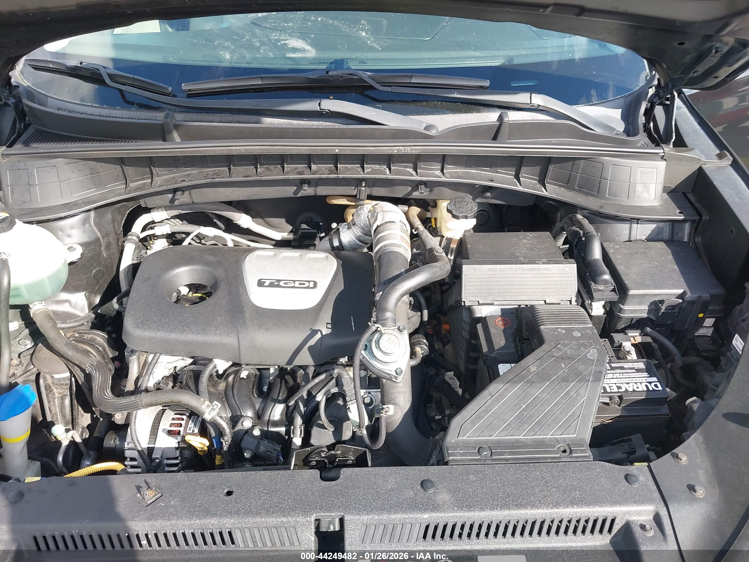 HYUNDAI TUCSON image 10