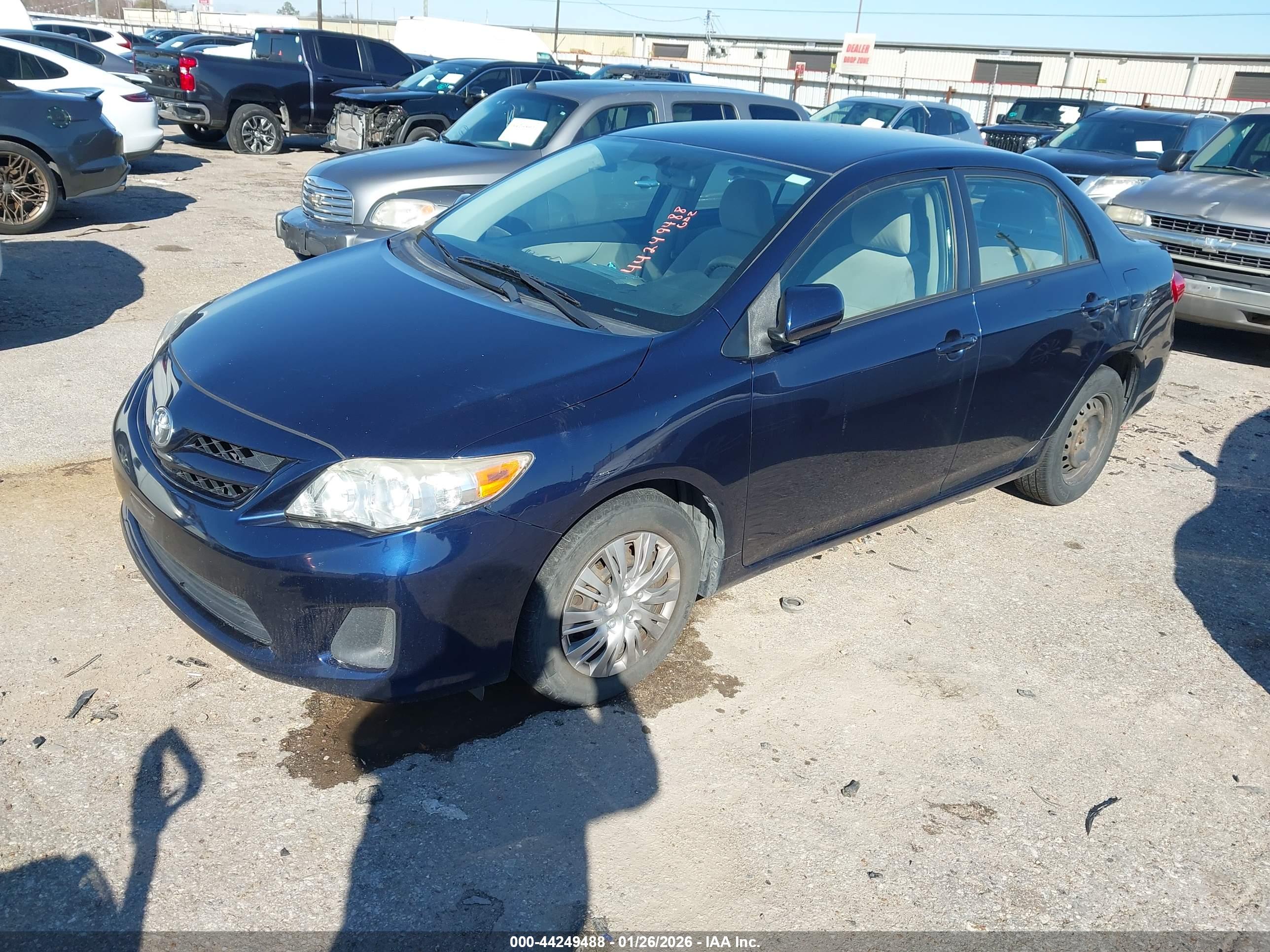 TOYOTA COROLLA image 2