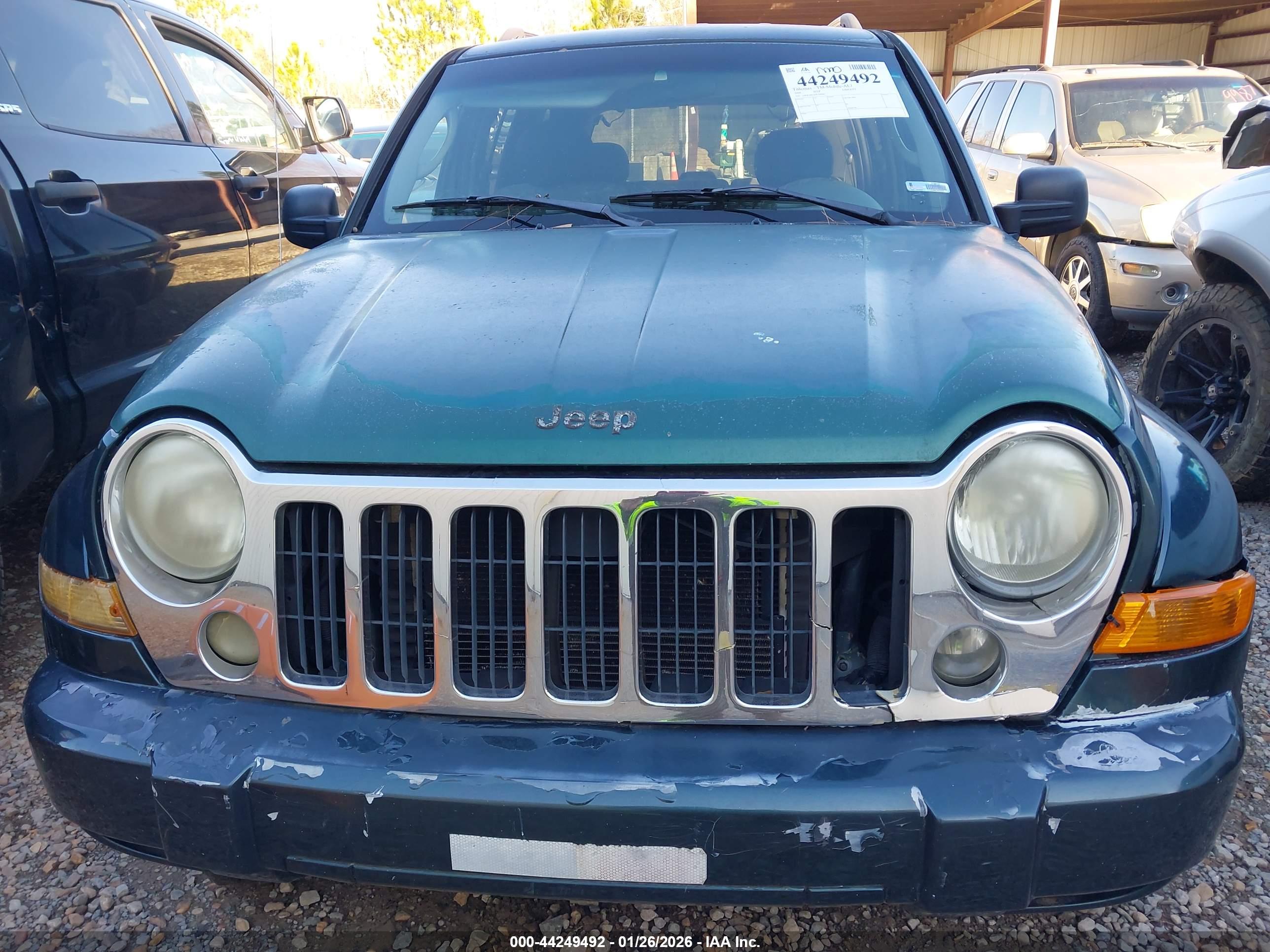 JEEP LIBERTY image 6