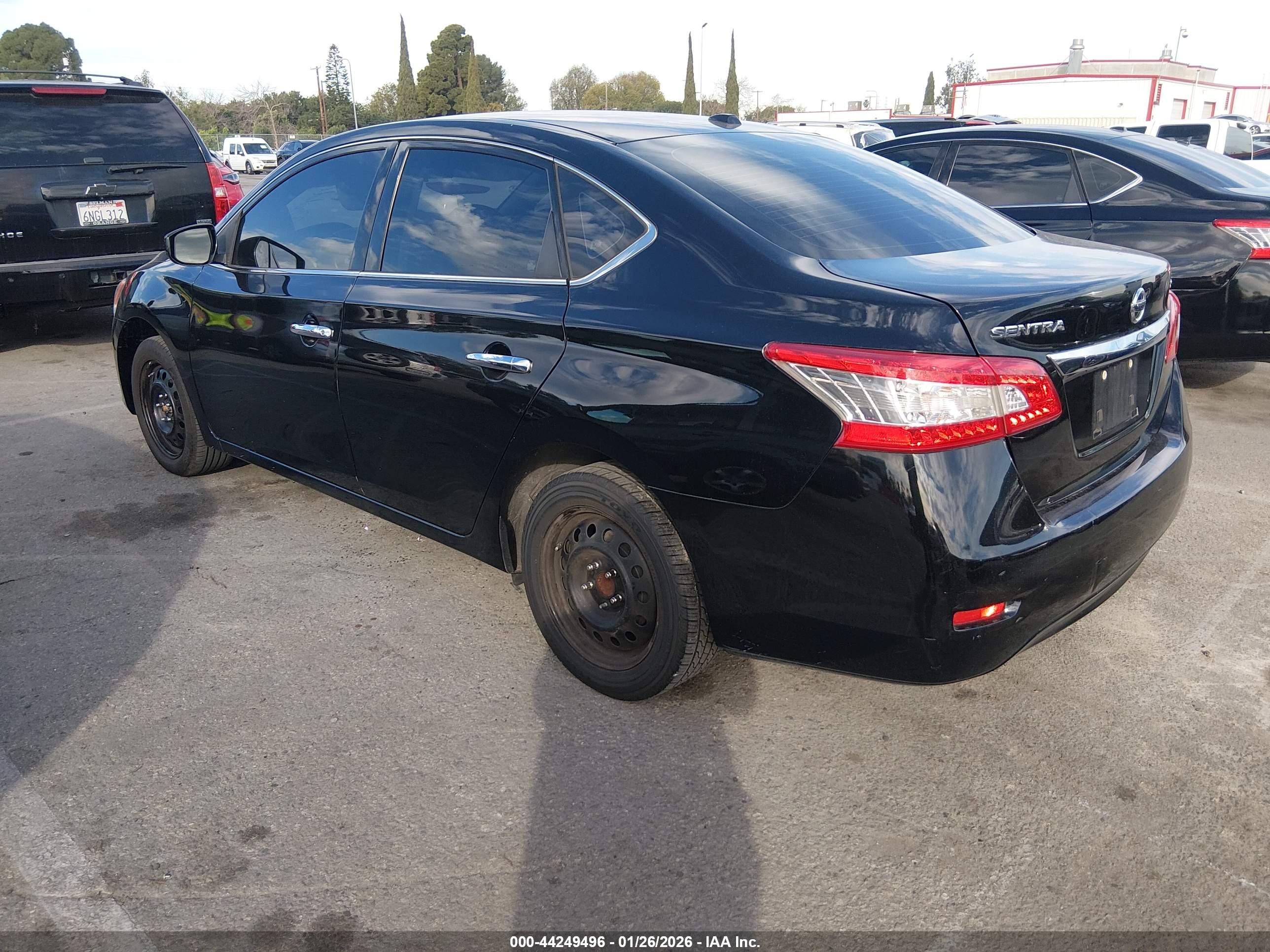 NISSAN SENTRA image 3