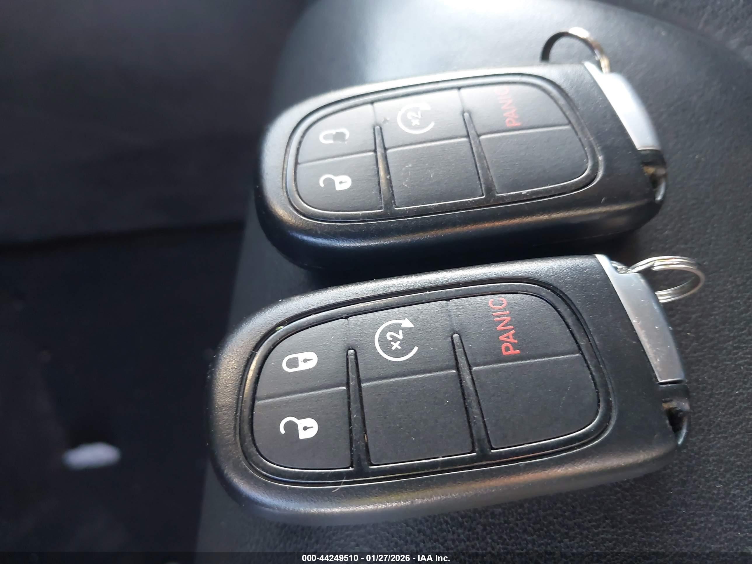 JEEP CHEROKEE image 11