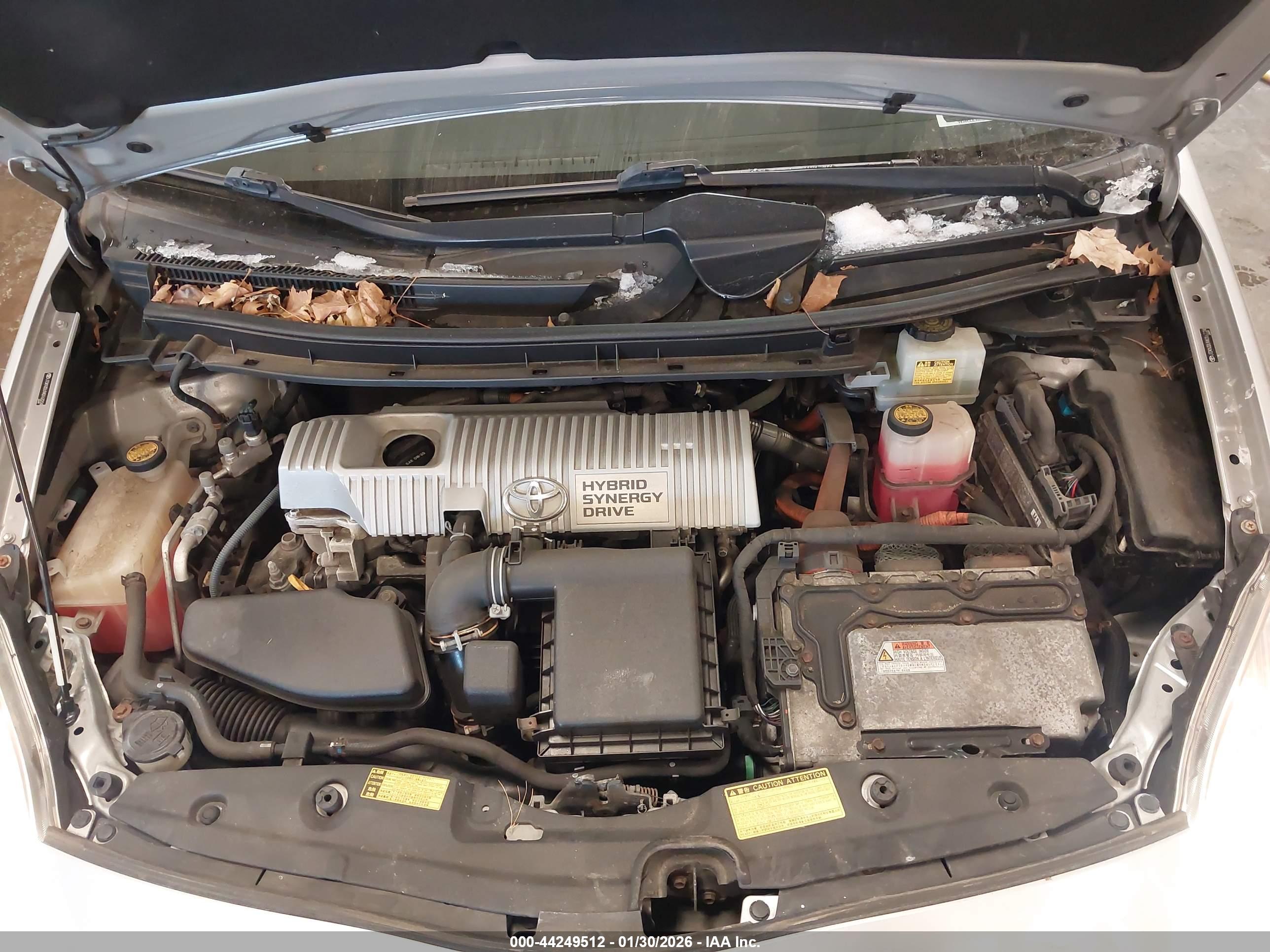 TOYOTA PRIUS image 10