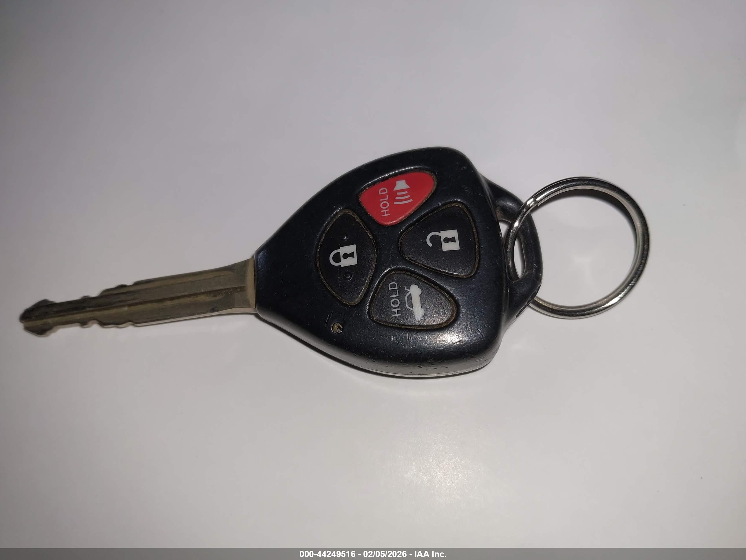 TOYOTA CAMRY image 11