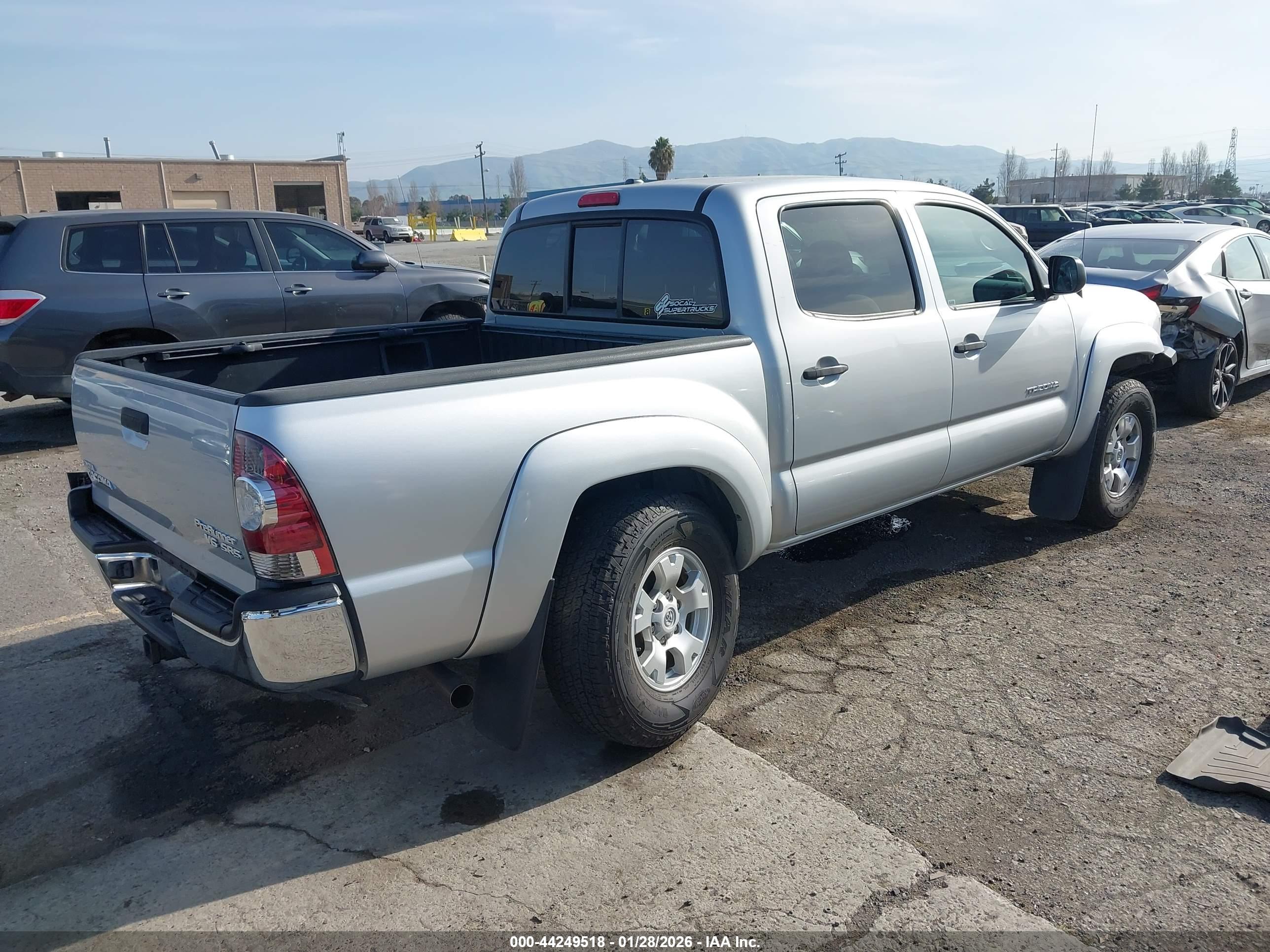 TOYOTA TACOMA image 4