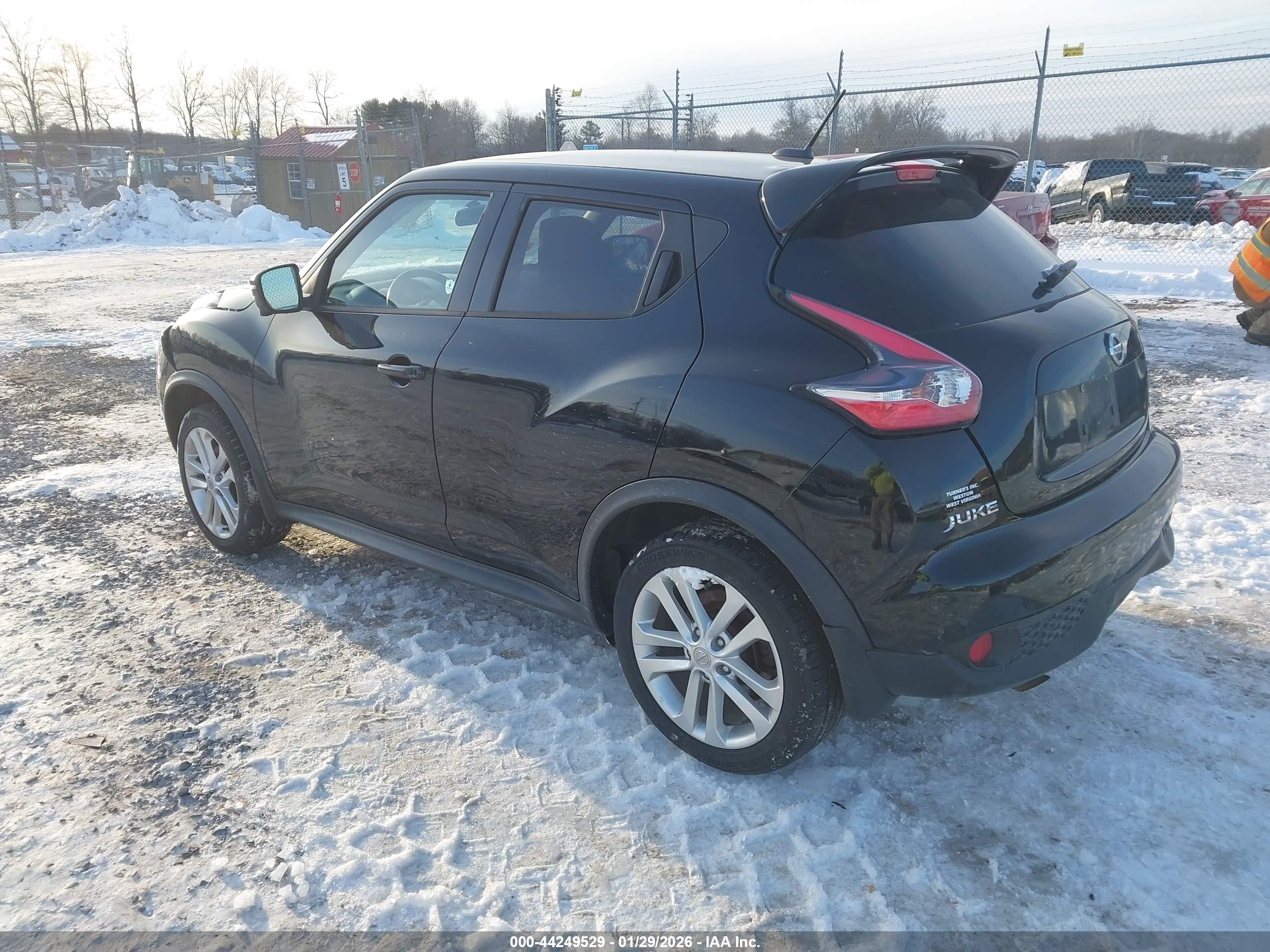NISSAN JUKE image 3