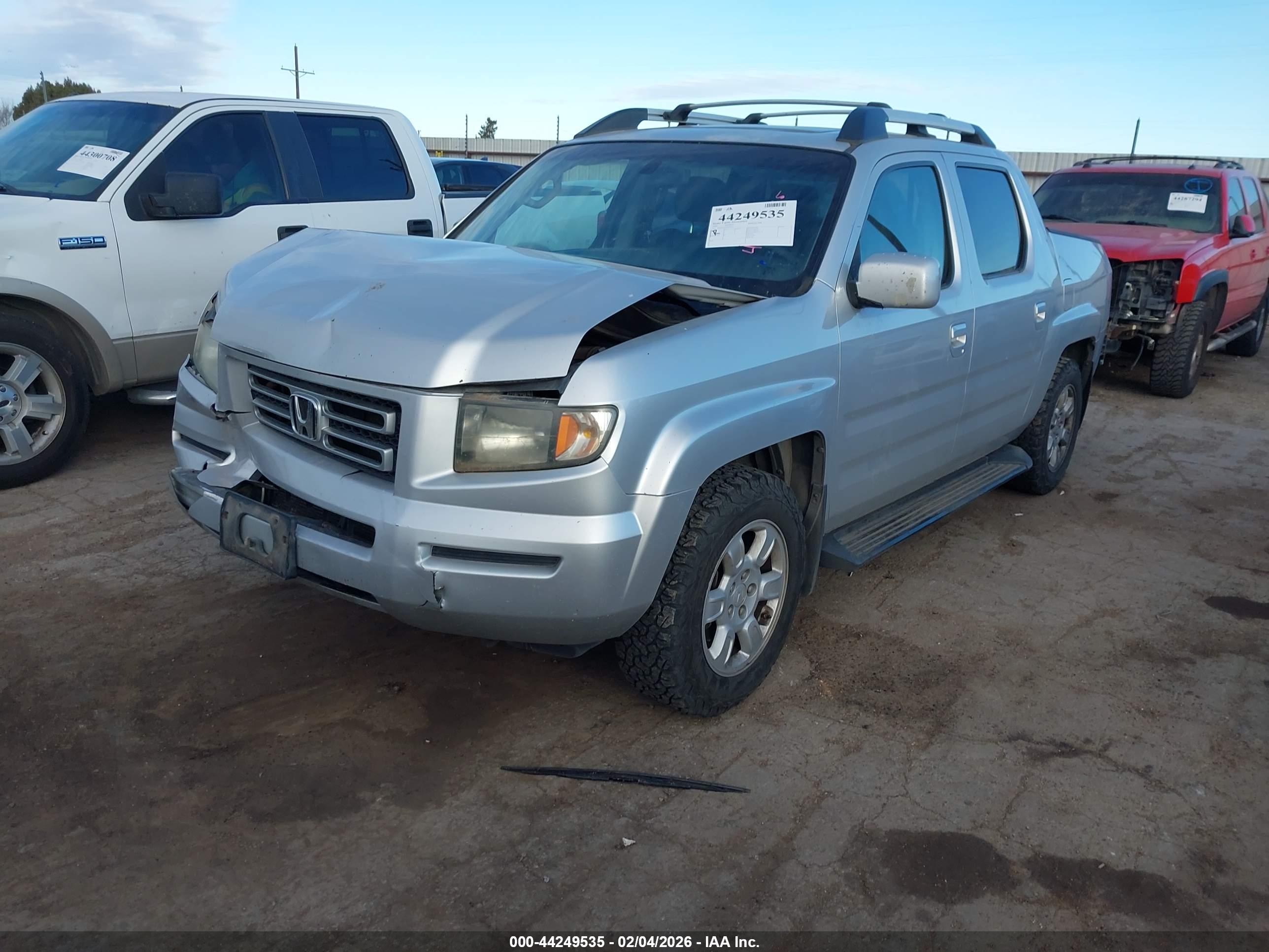 HONDA RIDGELINE image 2
