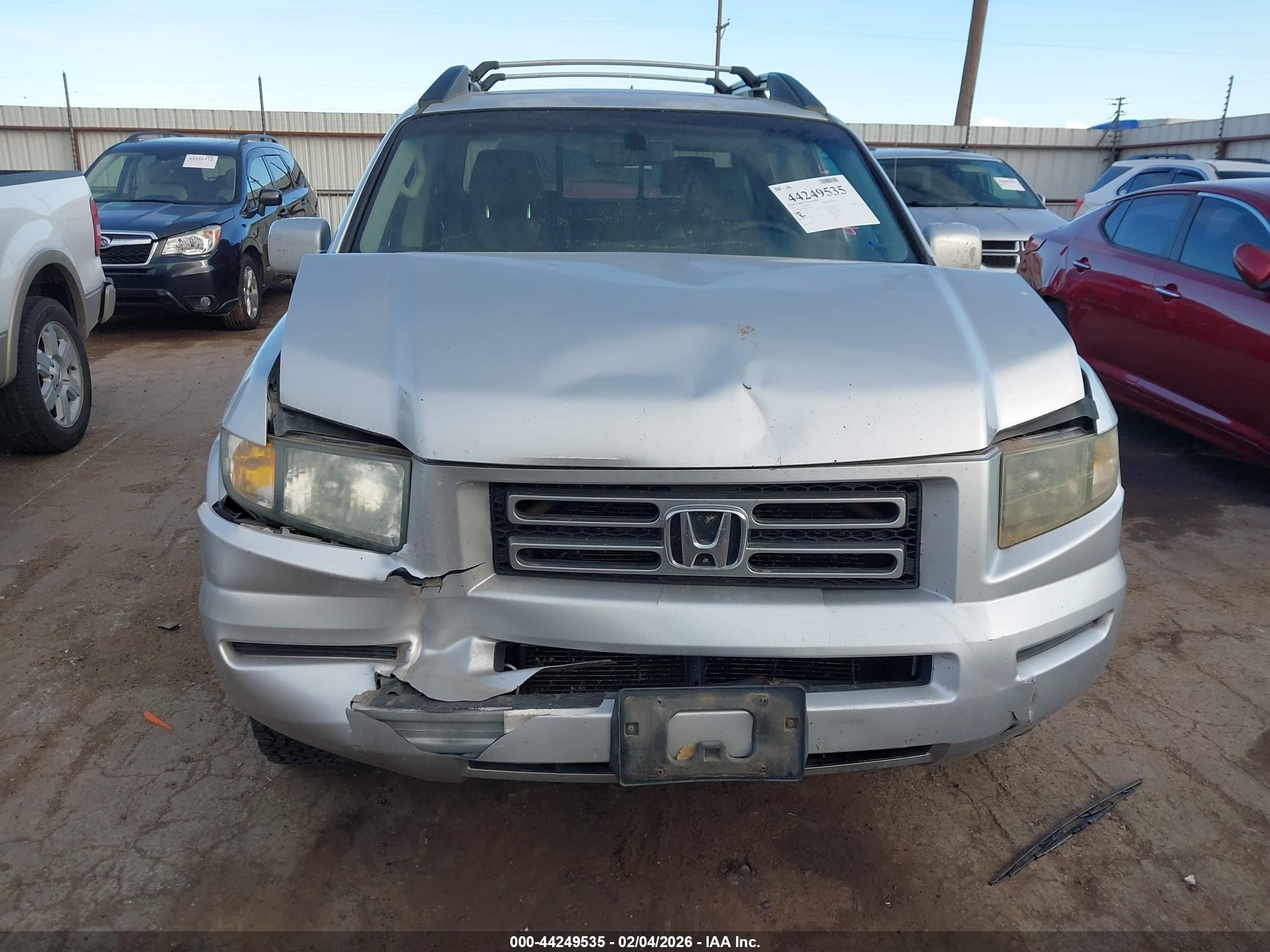 HONDA RIDGELINE image 6