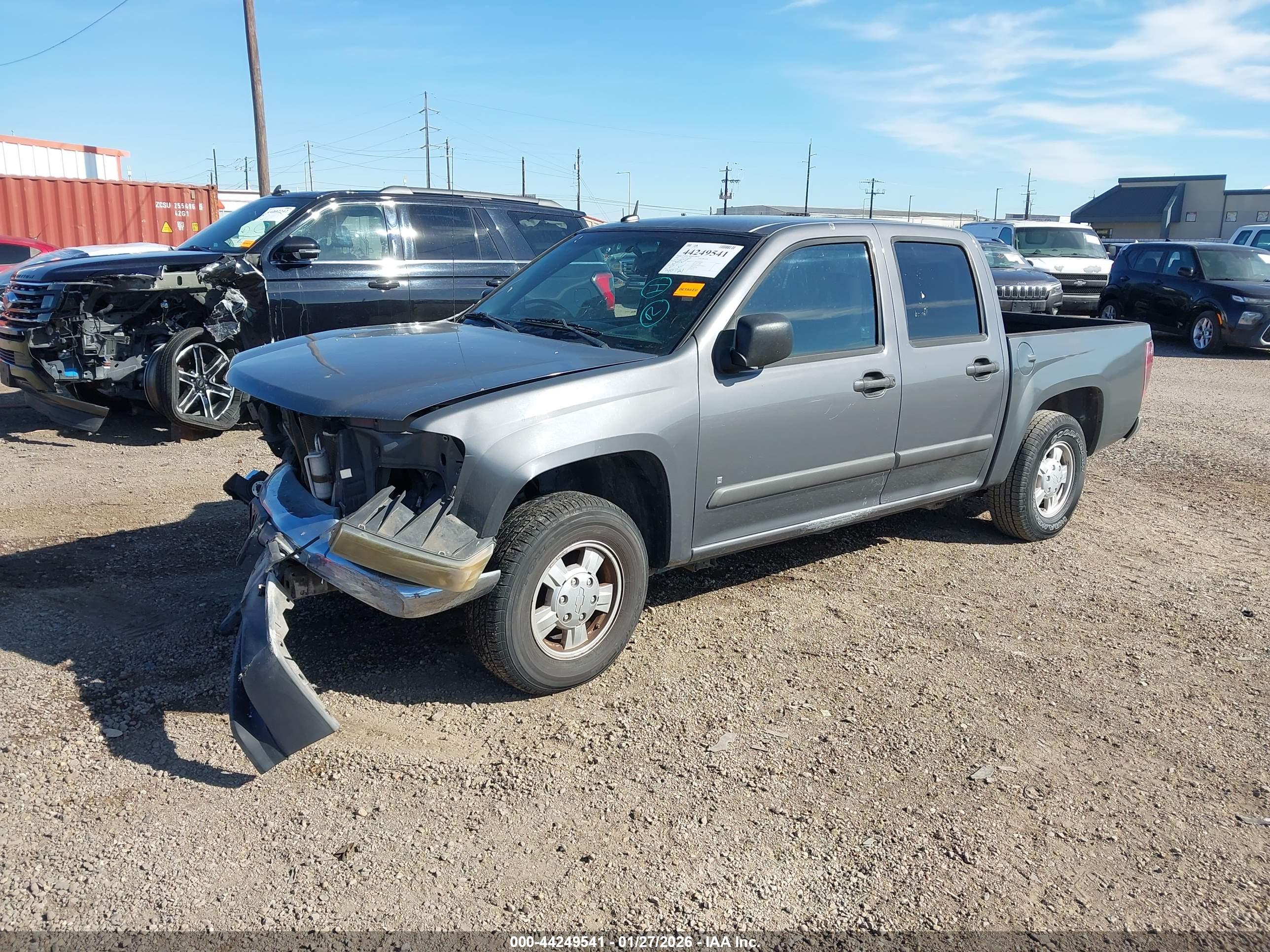 CHEVROLET COLORADO image 2