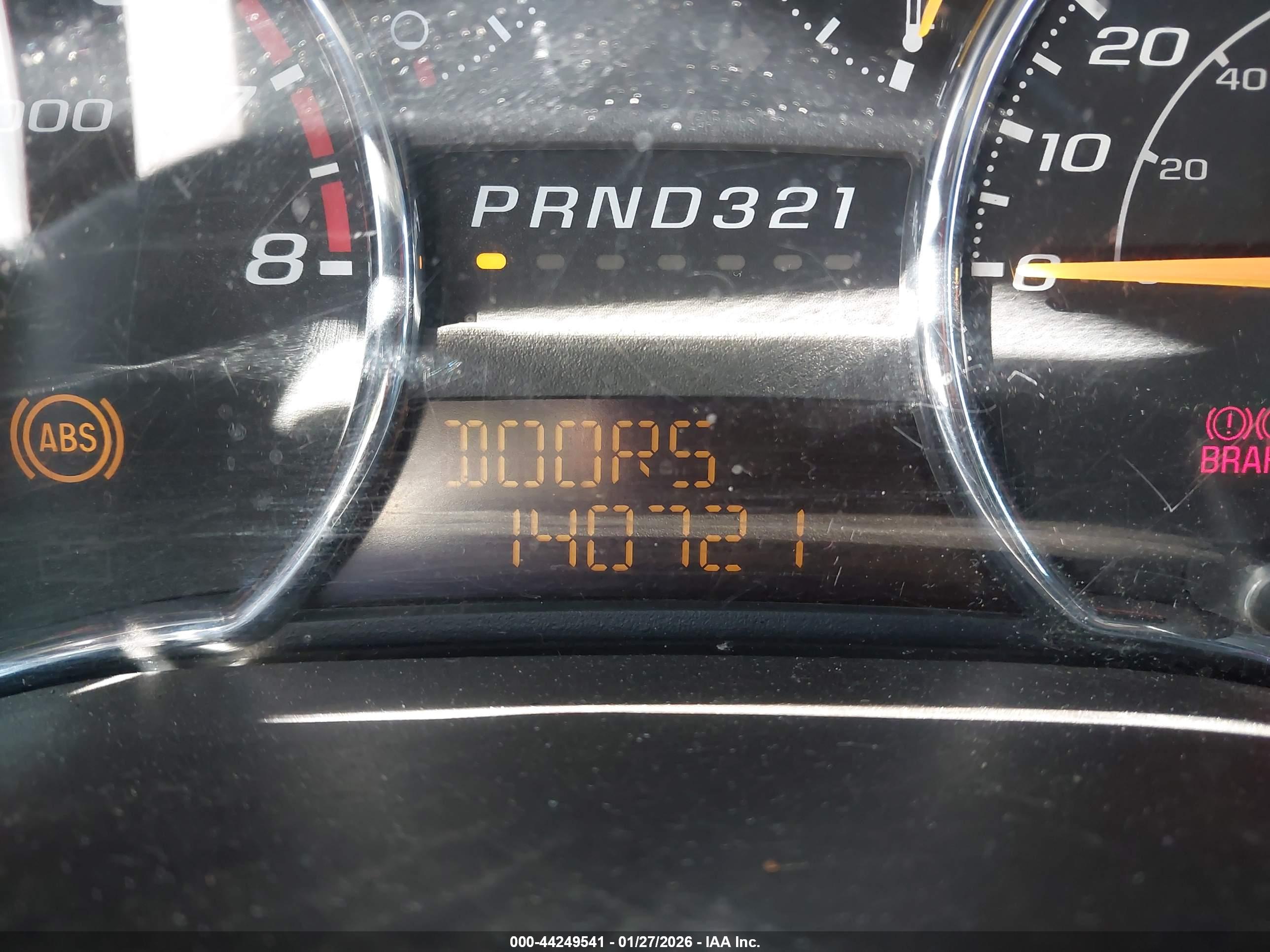 CHEVROLET COLORADO image 7