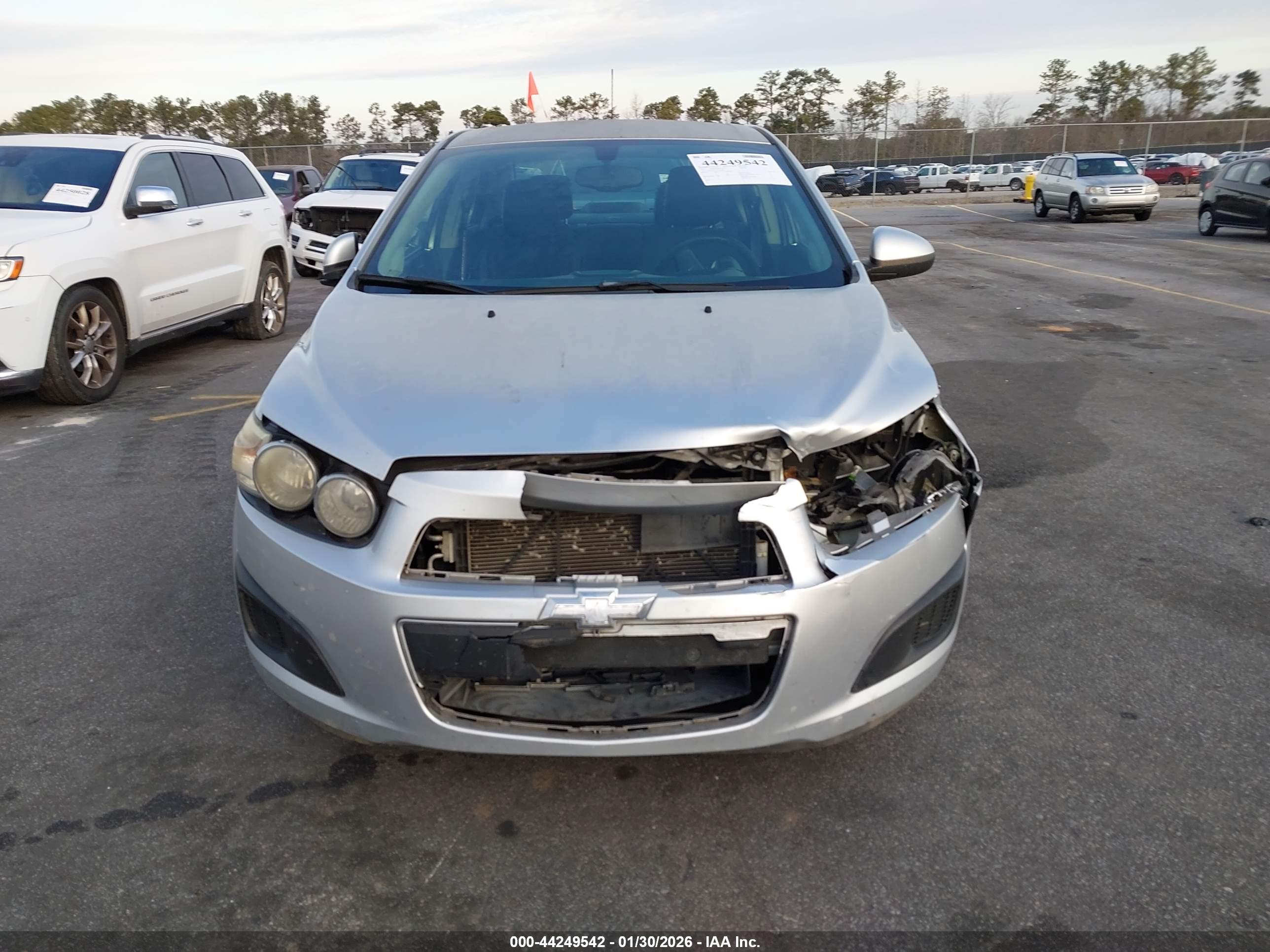 CHEVROLET SONIC image 6
