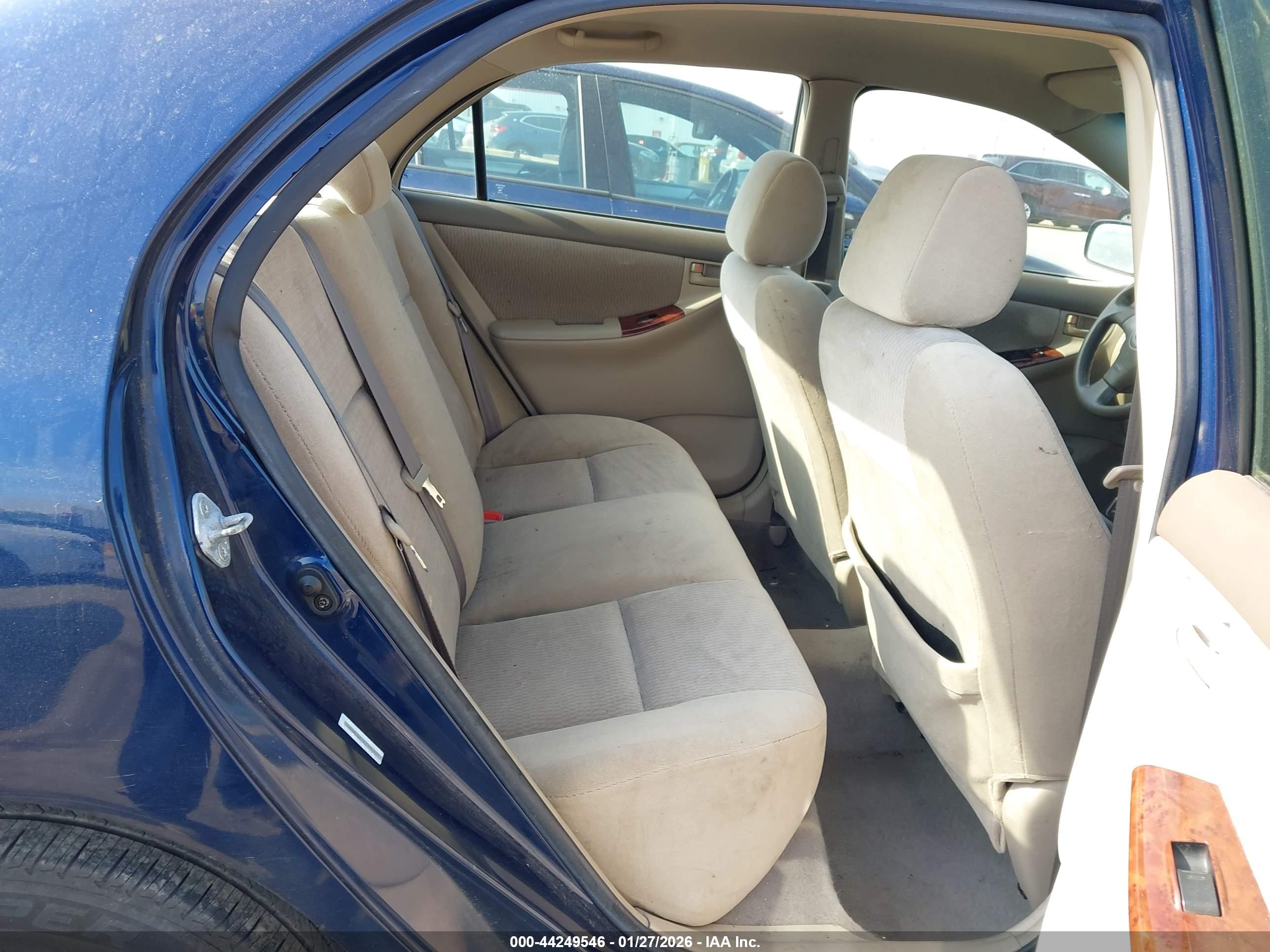 TOYOTA COROLLA image 8