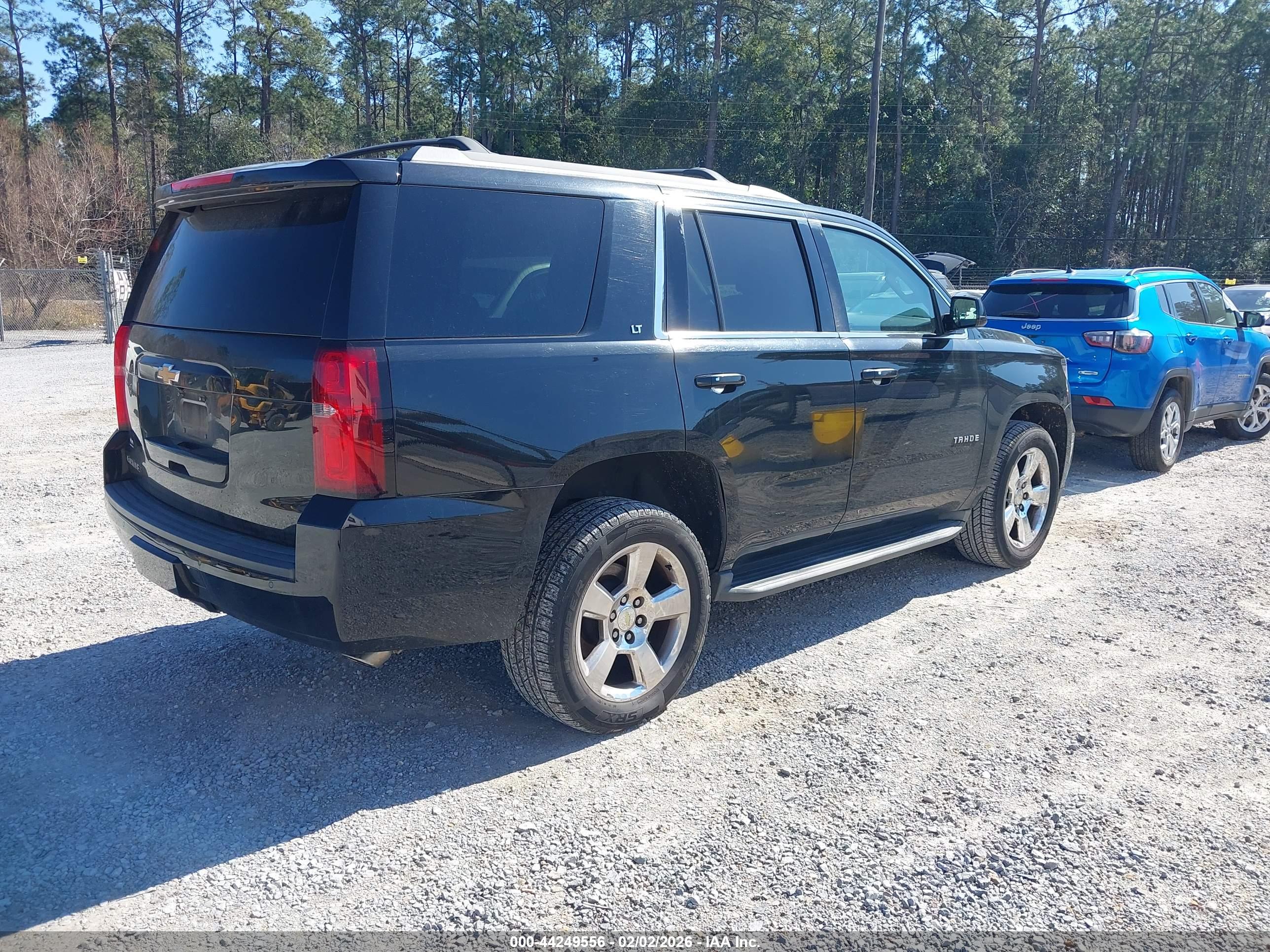 CHEVROLET TAHOE image 4