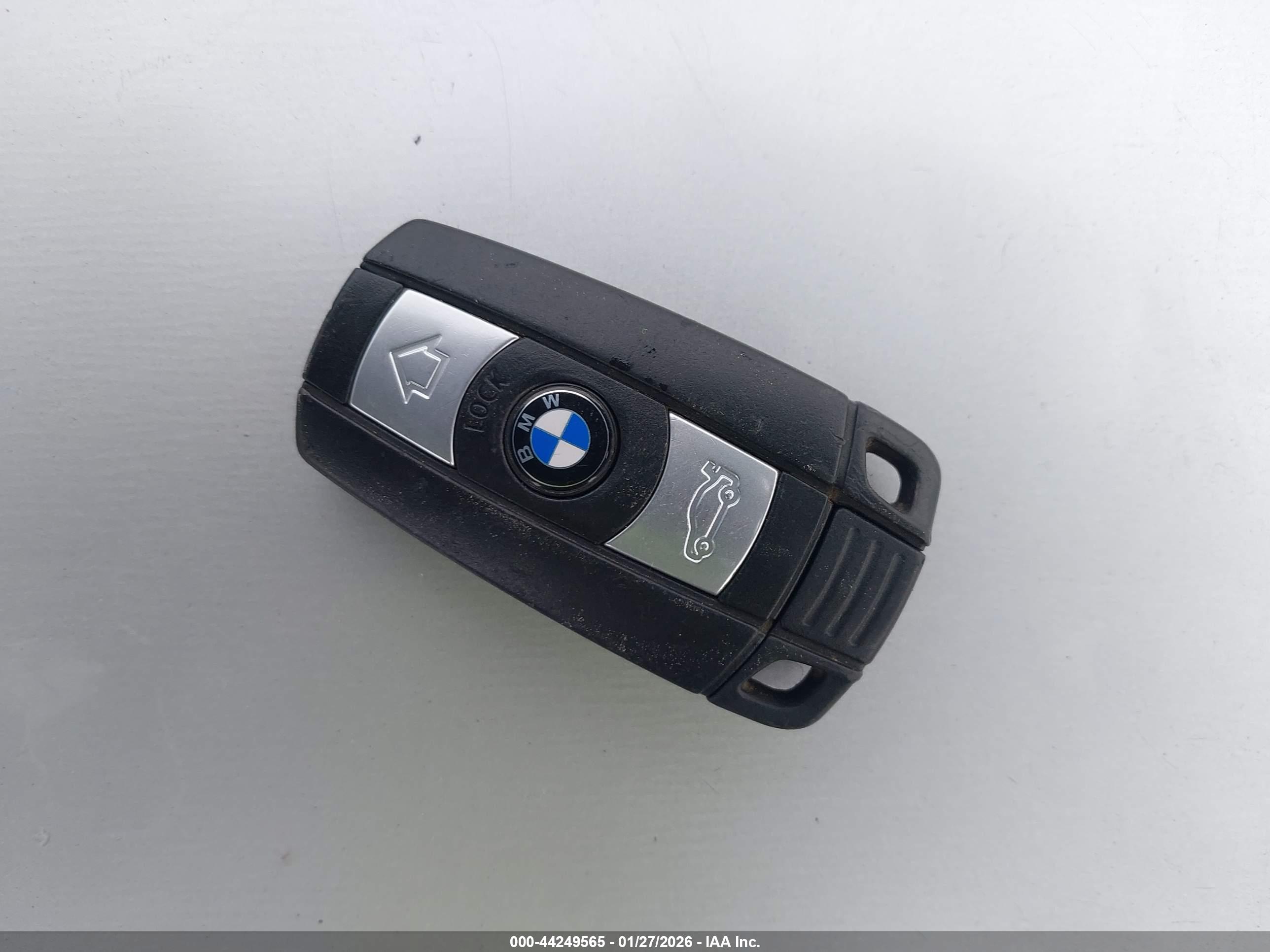 BMW 535I image 11