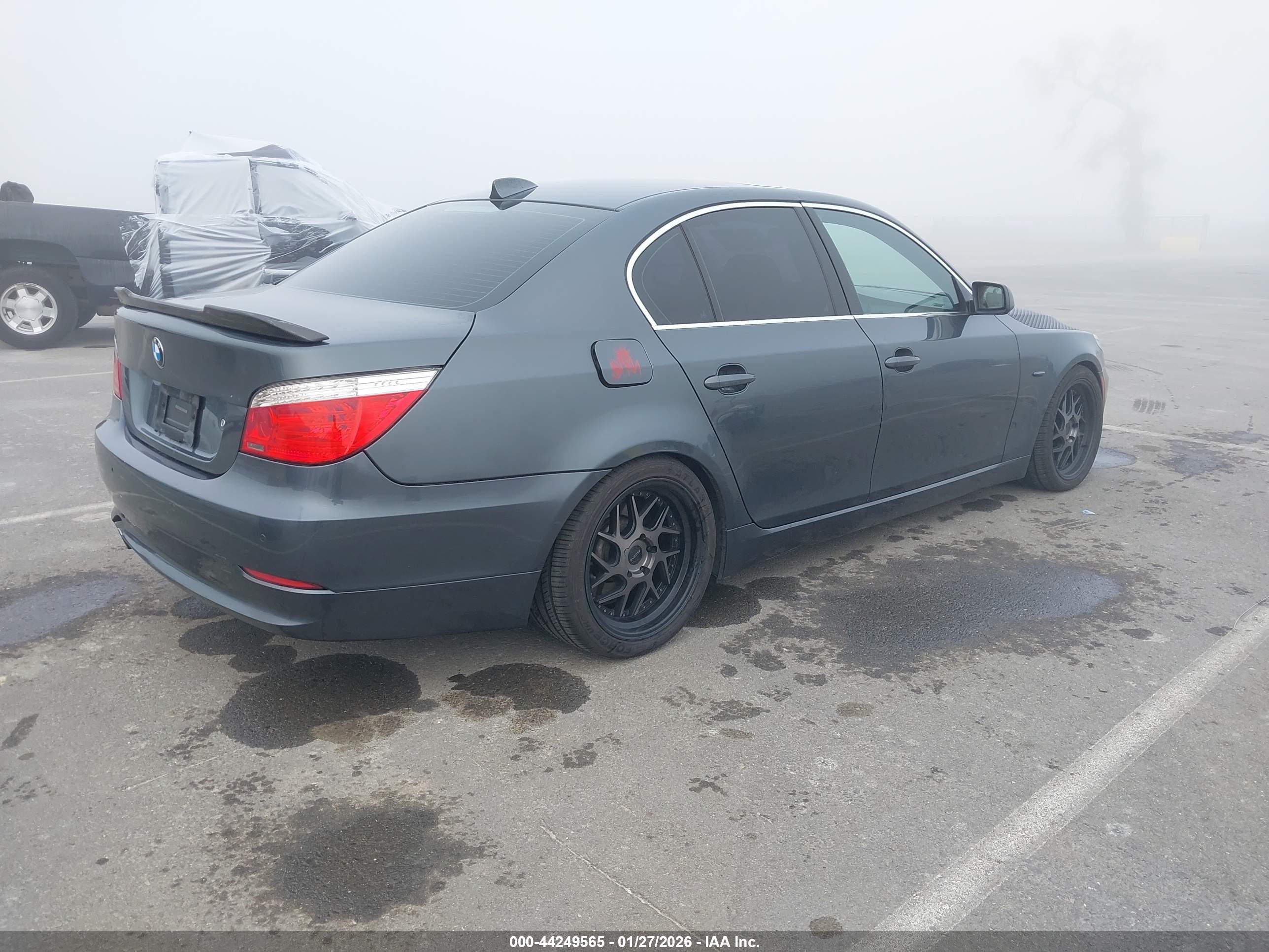 BMW 535I image 4