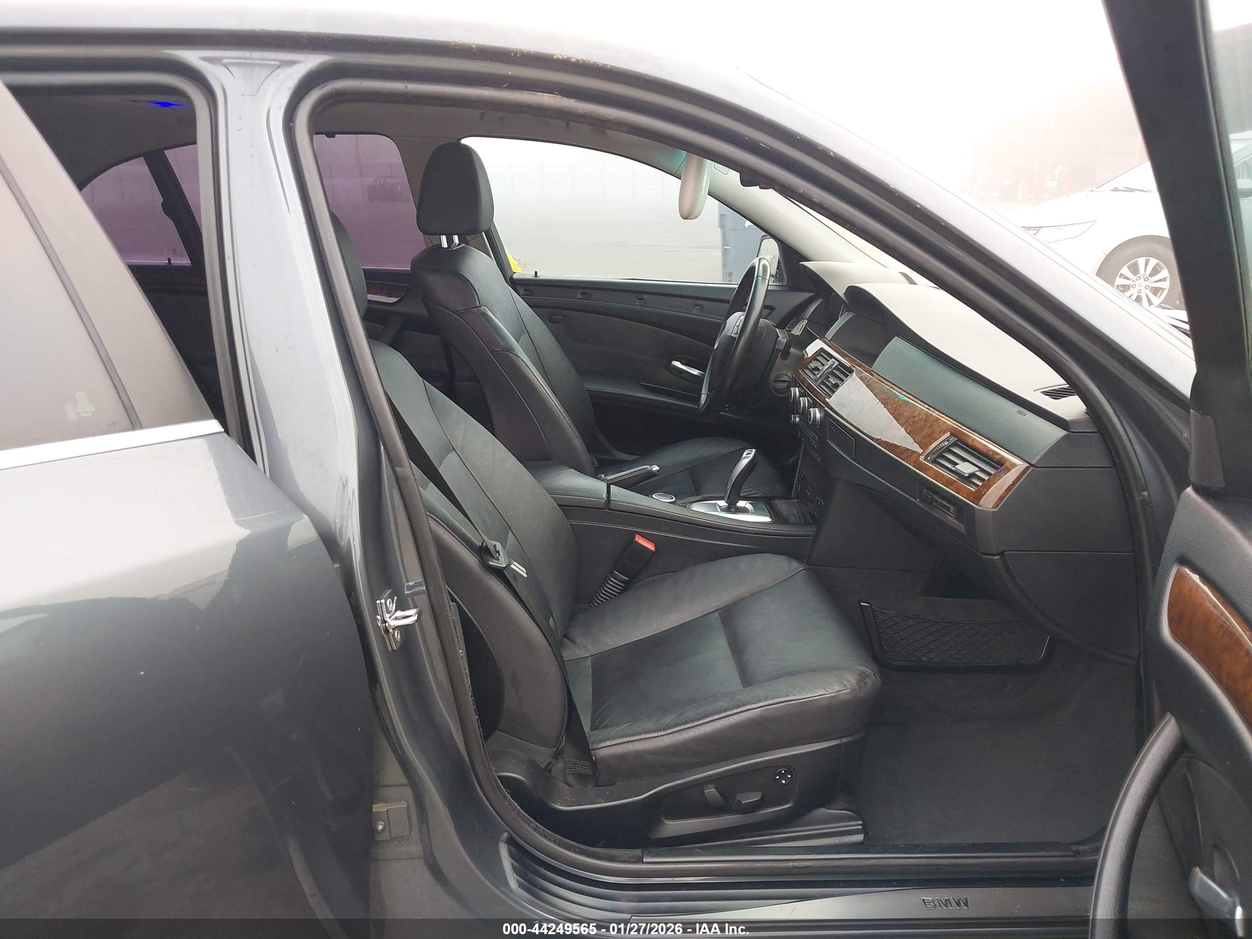 BMW 535I image 5