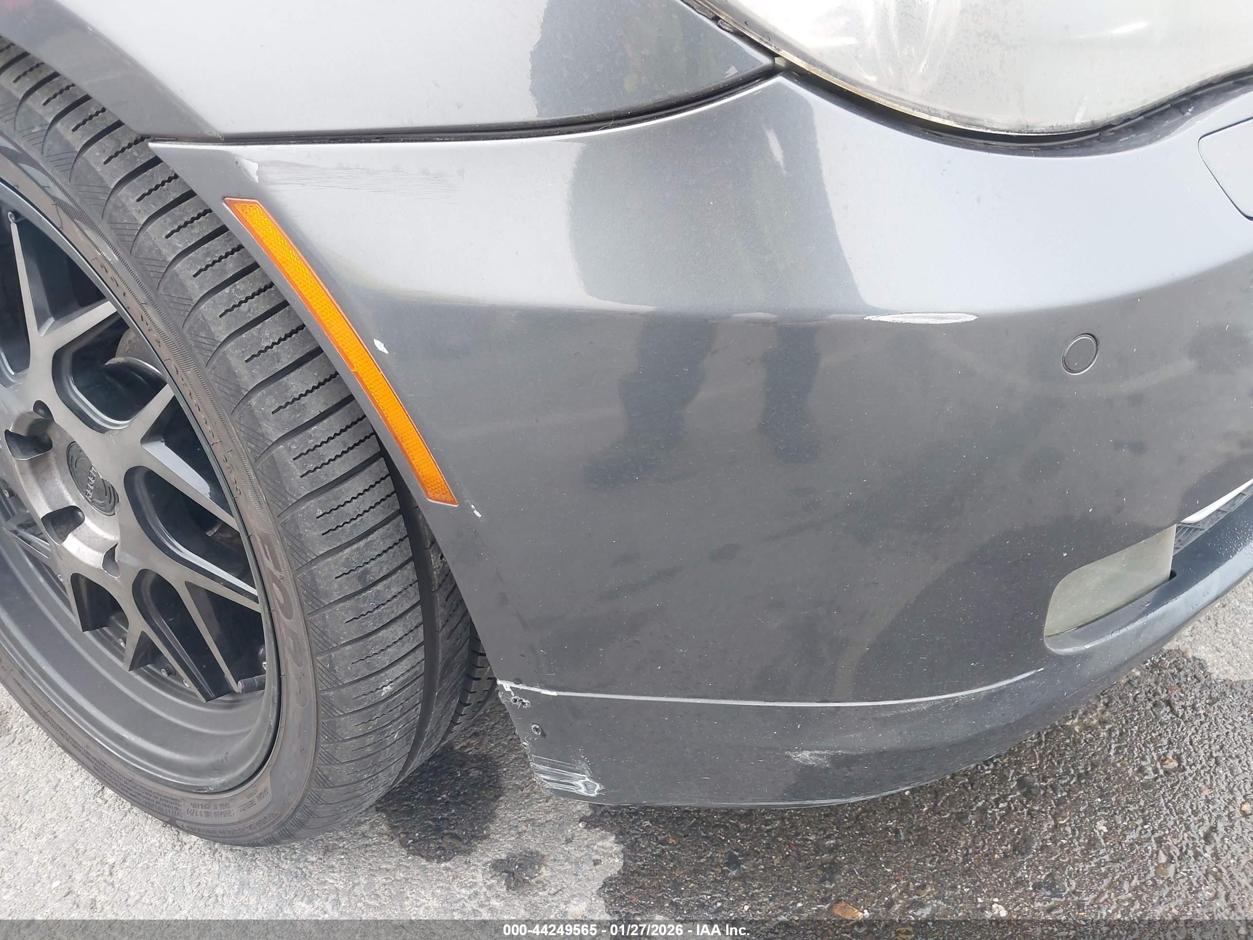 BMW 535I image 6
