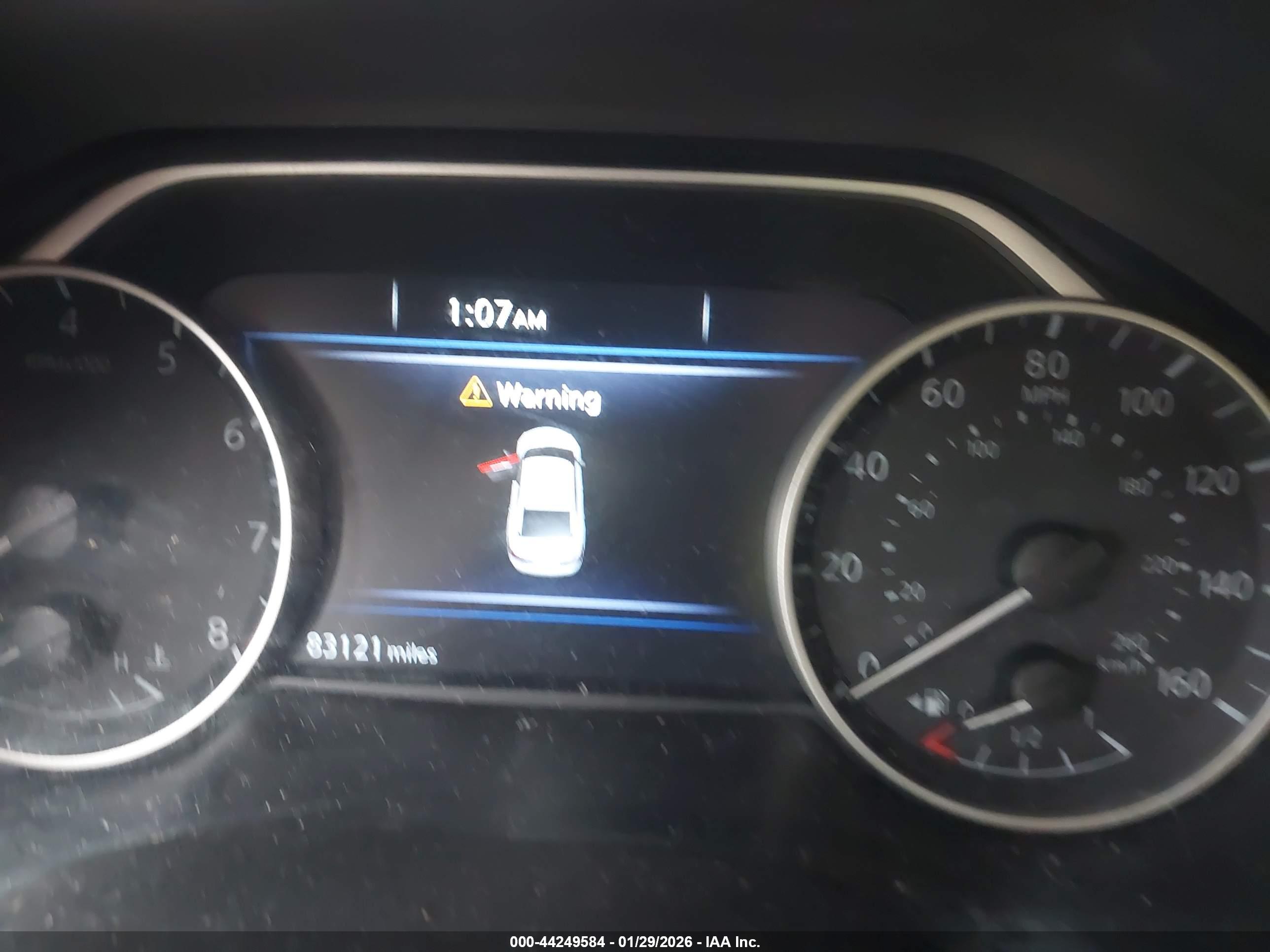 NISSAN MAXIMA image 7