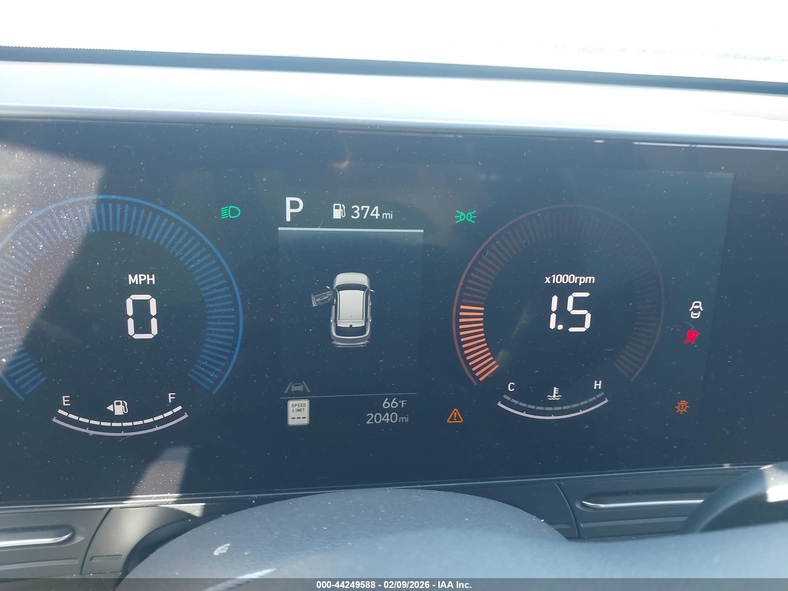 HYUNDAI KONA image 7