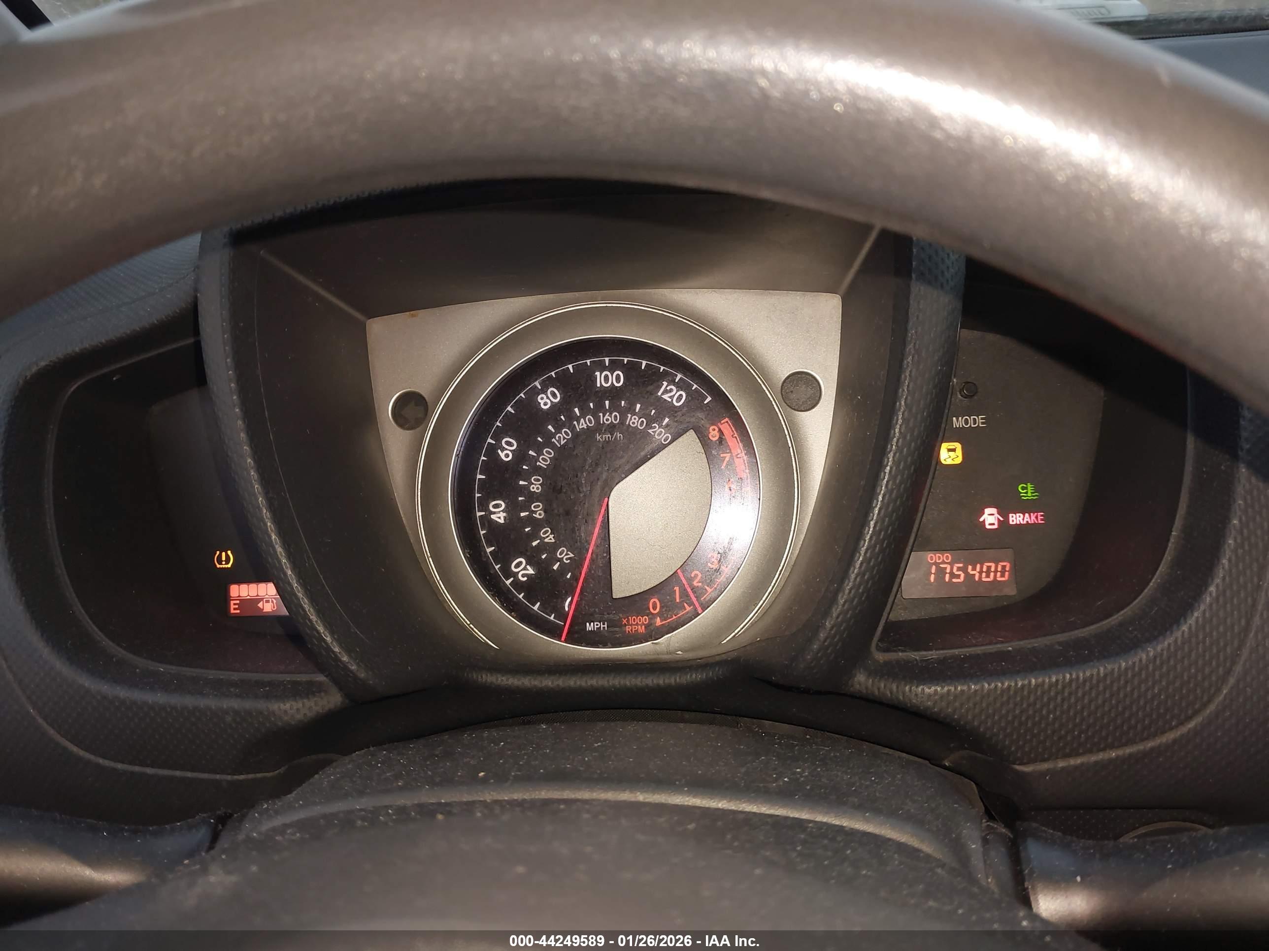 SCION XD image 7