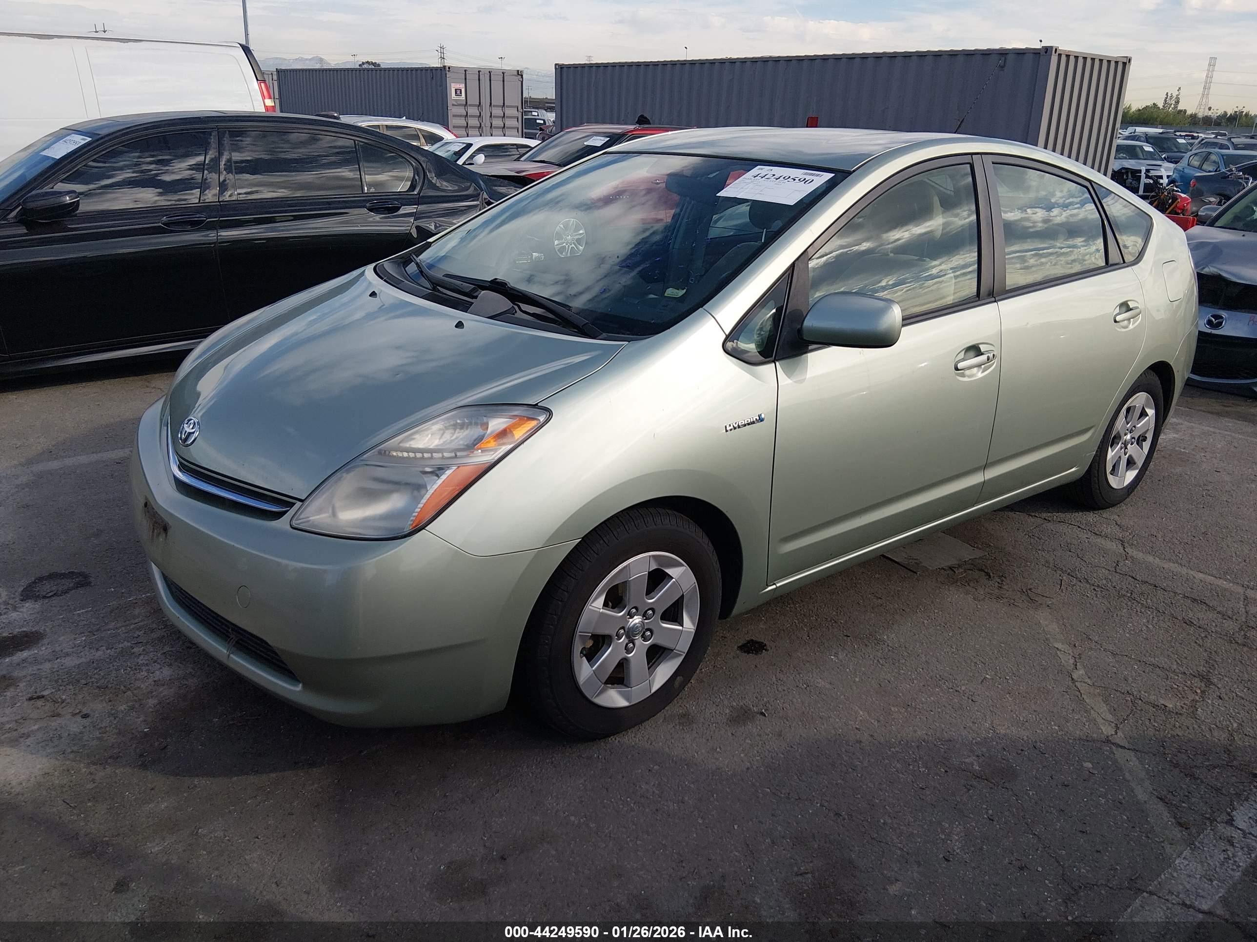 TOYOTA PRIUS image 6