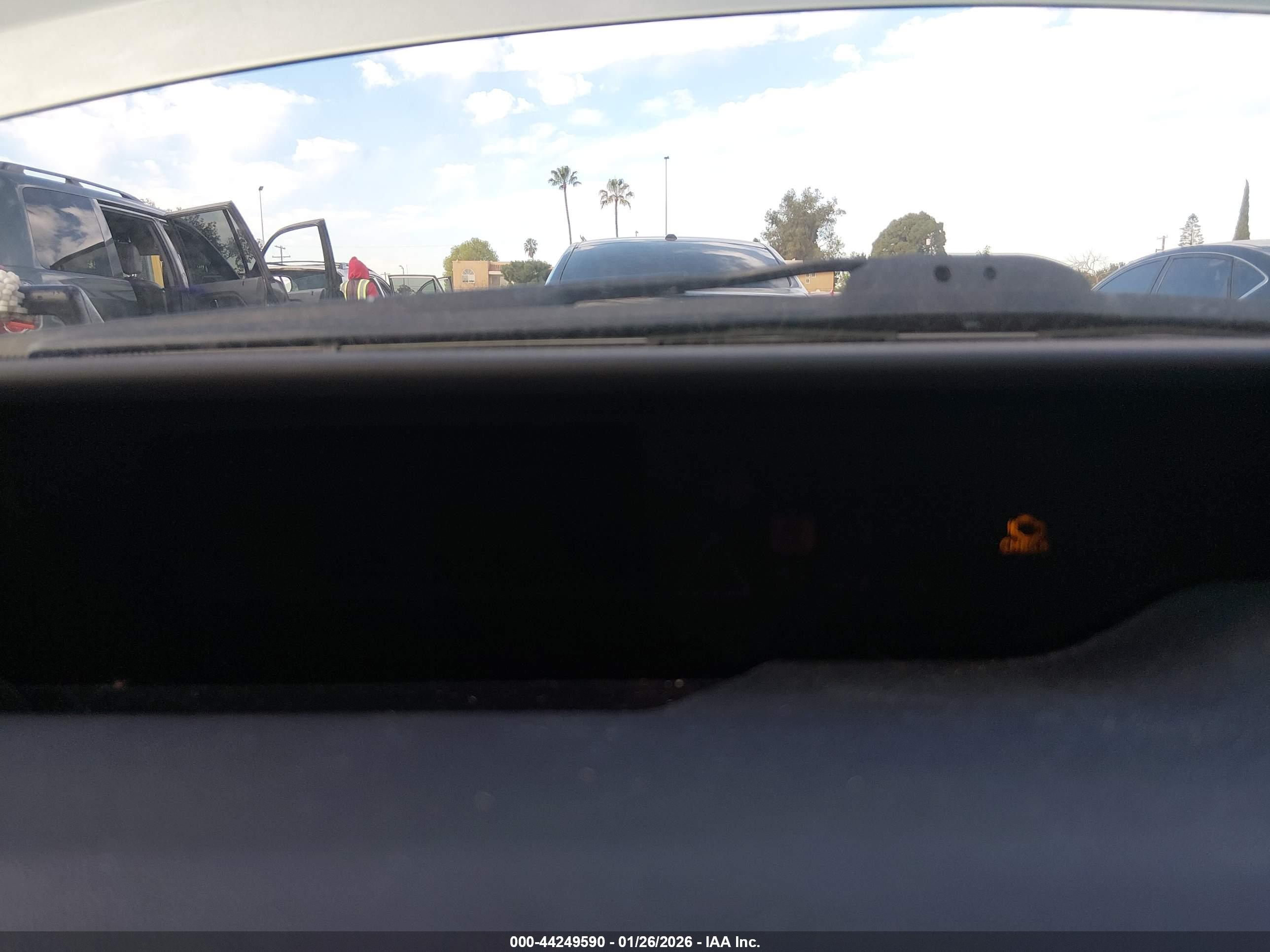 TOYOTA PRIUS image 7