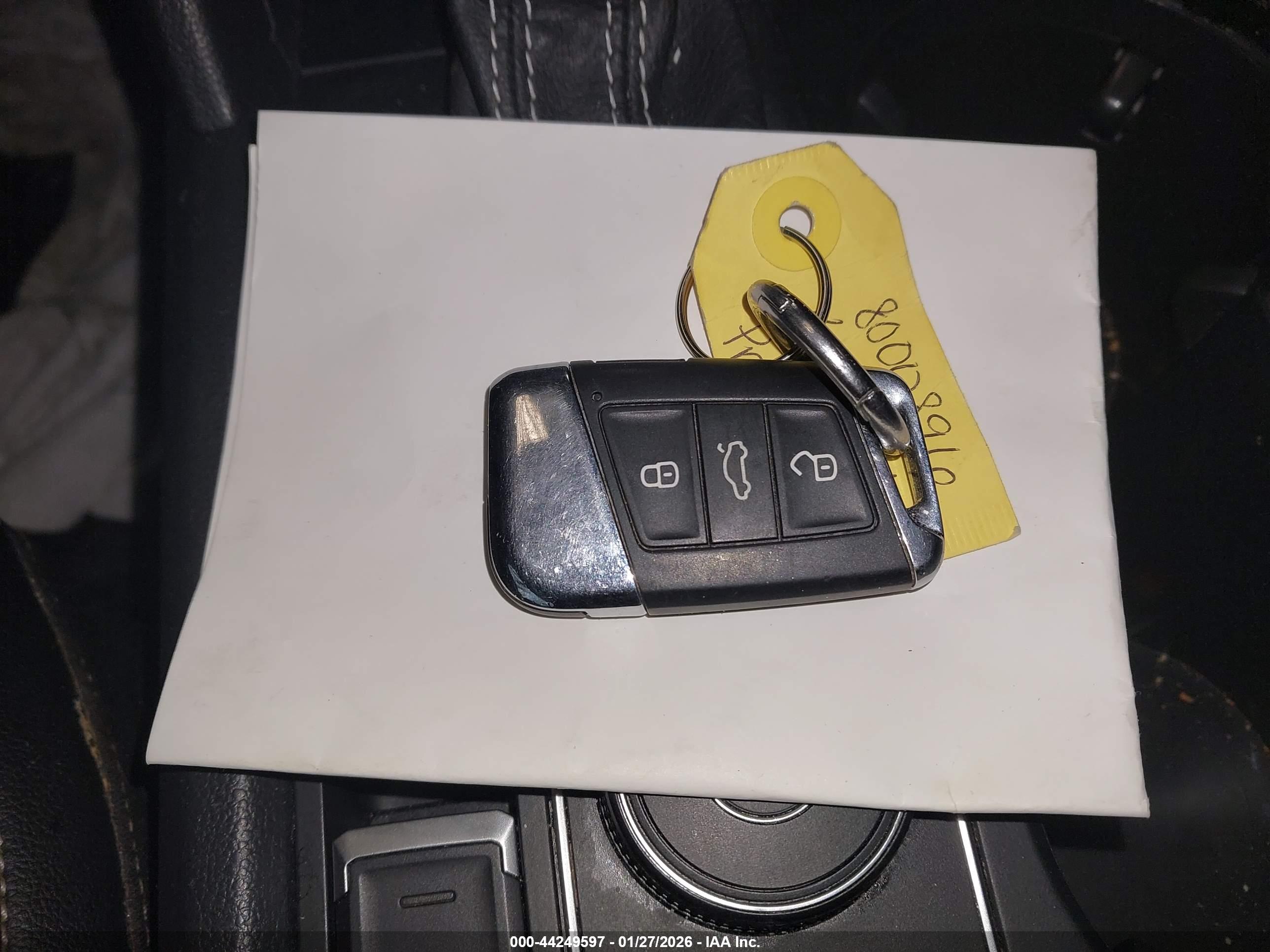 VOLKSWAGEN ATLAS image 11
