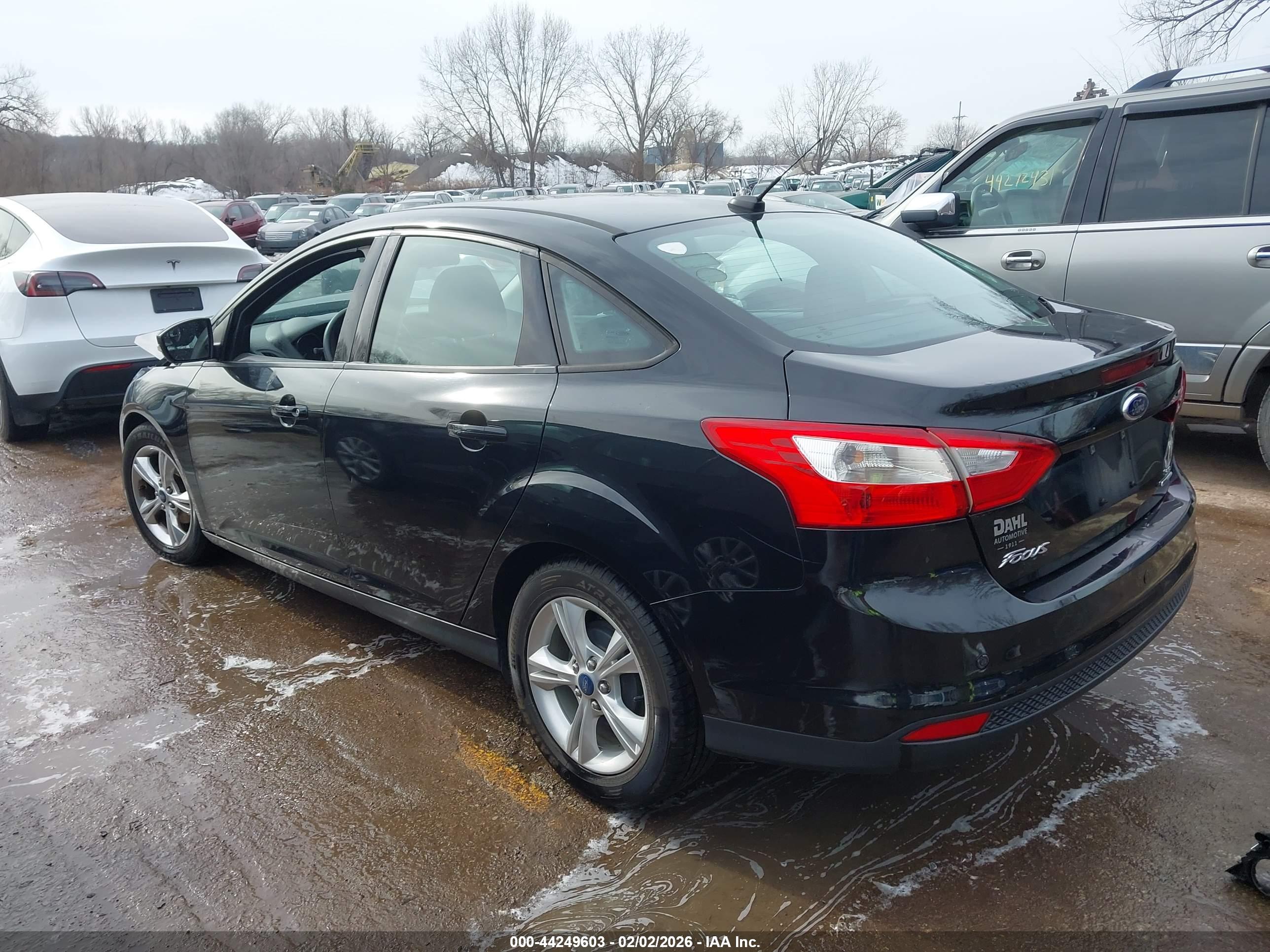 FORD FOCUS image 3