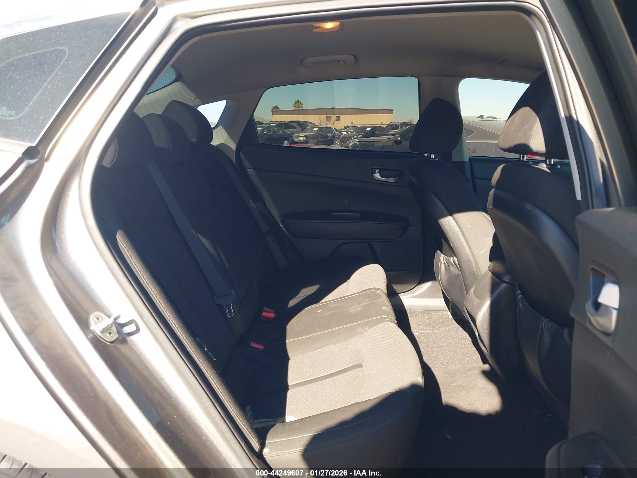 KIA OPTIMA image 8