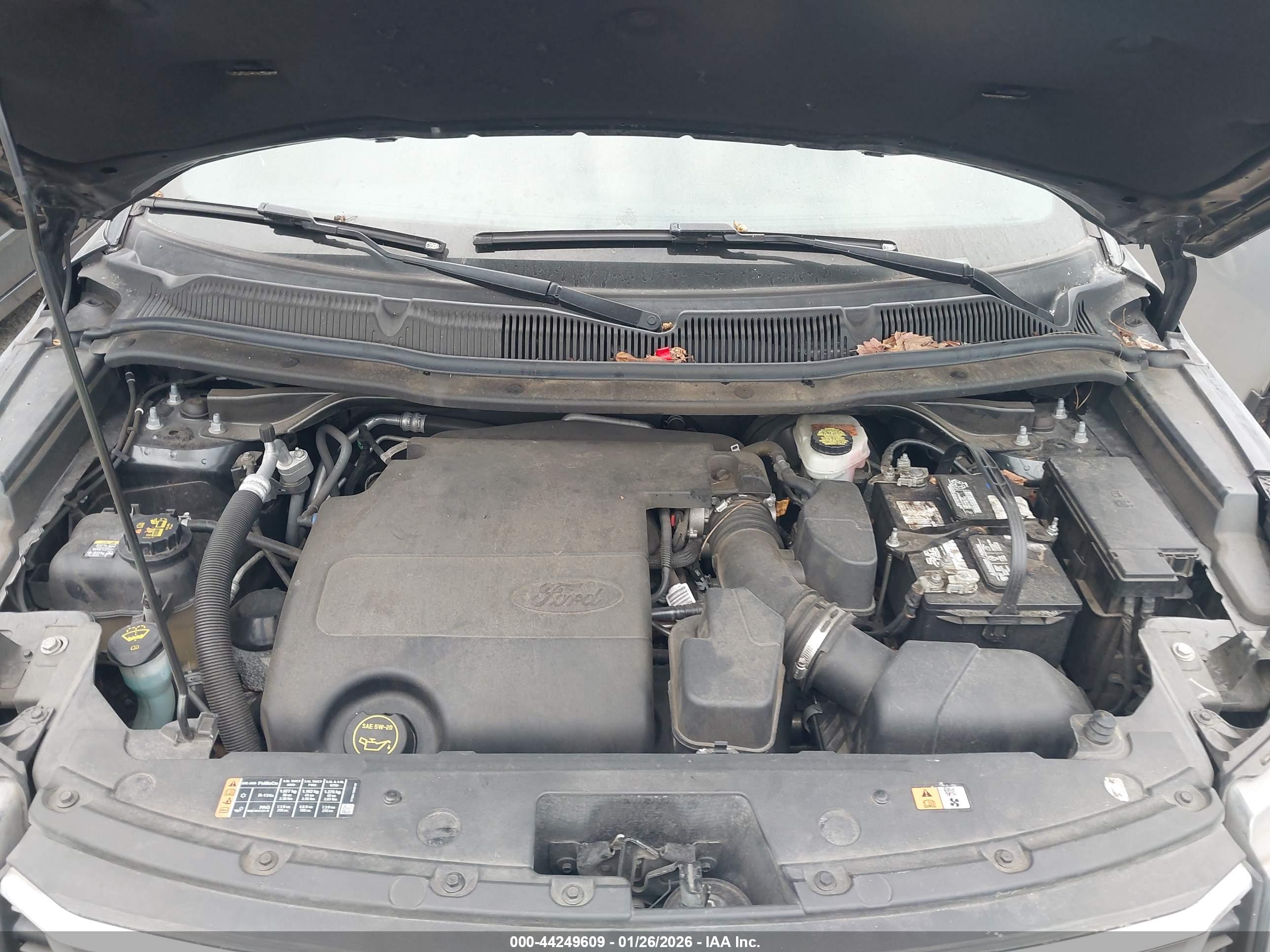FORD EXPLORER image 10