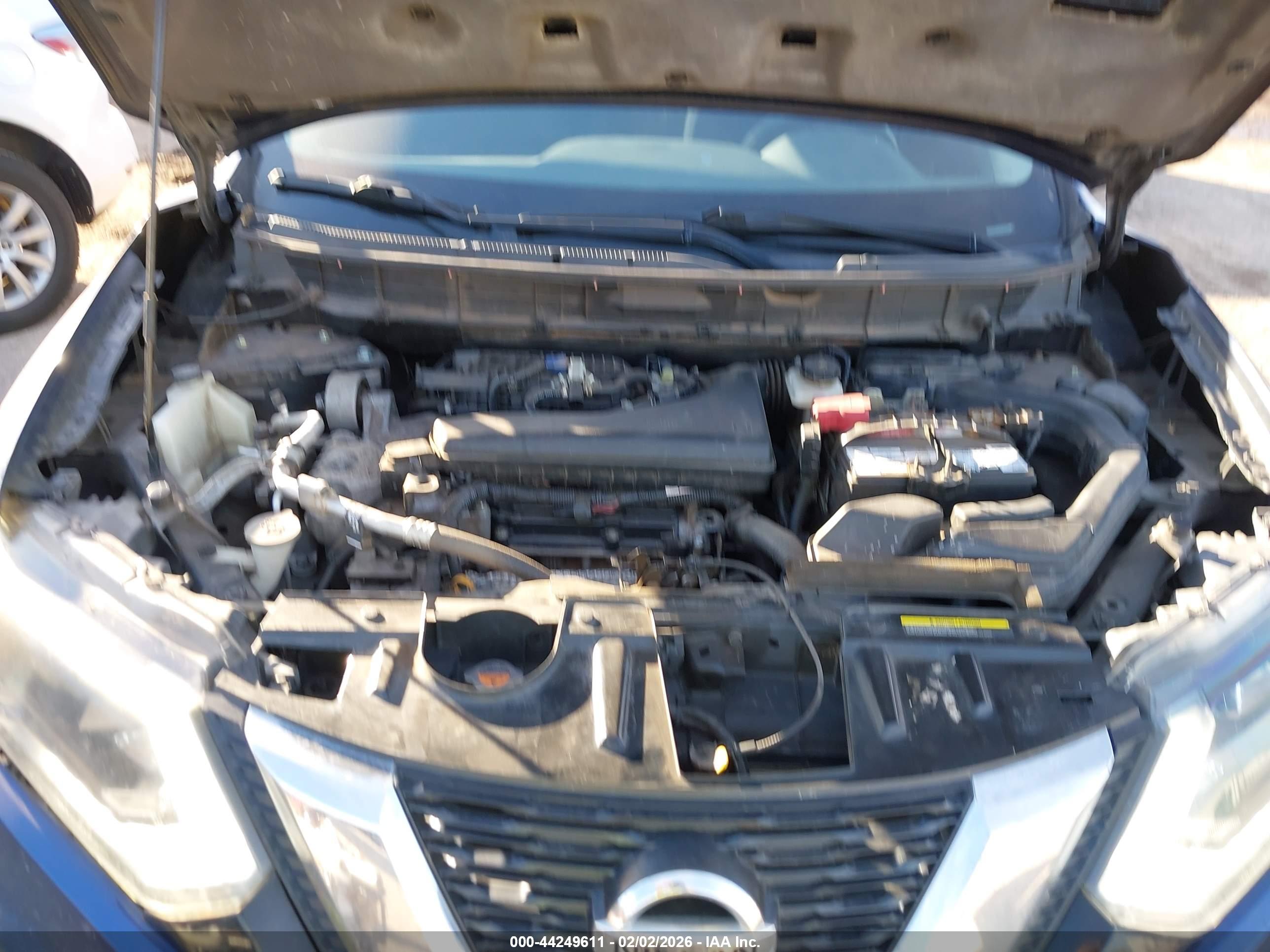 NISSAN ROGUE image 10